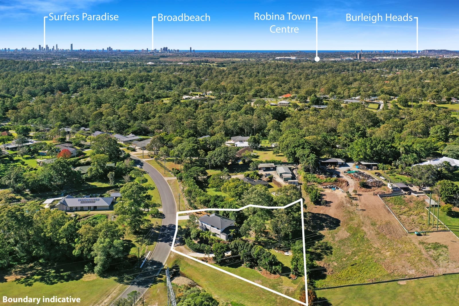 32A Viscount Drive, Tallai — photo 1 of 5