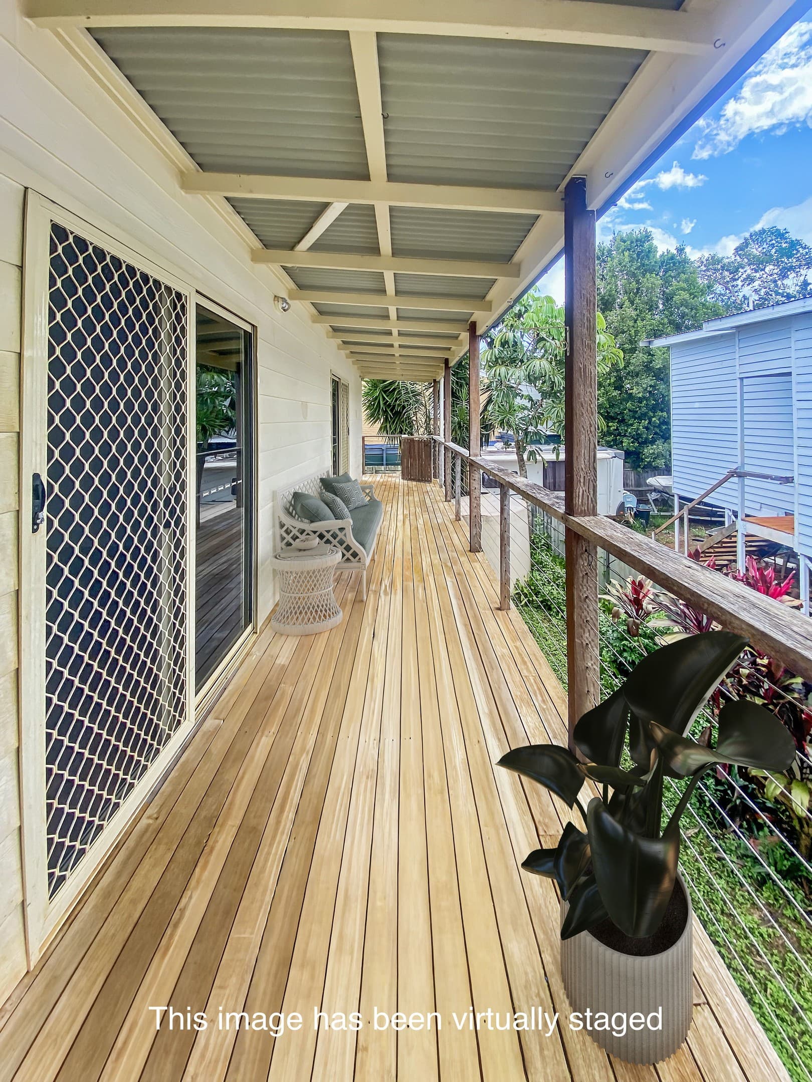 74 Western Road, Macleay Island — photo 1 of 5