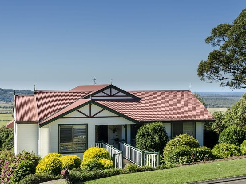 7 Mount Coolum Close, Maroochy River — photo 1 of 5