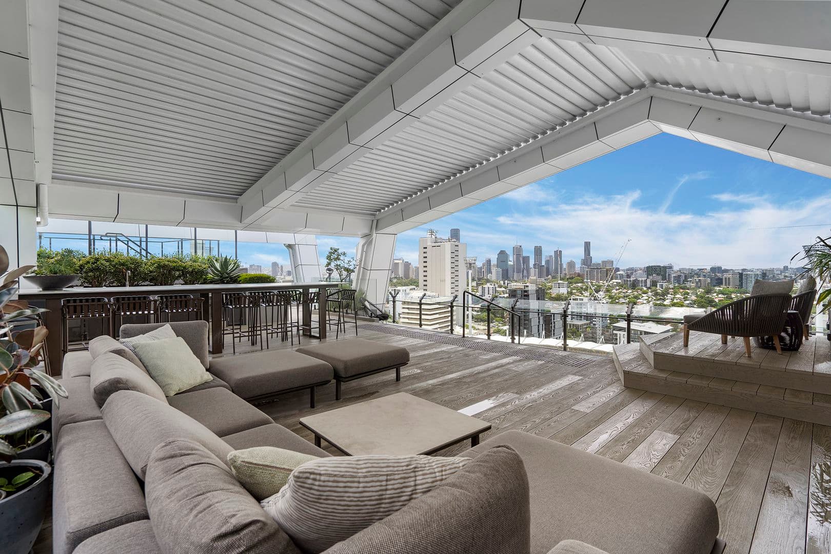 1901/14 Trafalgar Street, Woolloongabba - Image 1