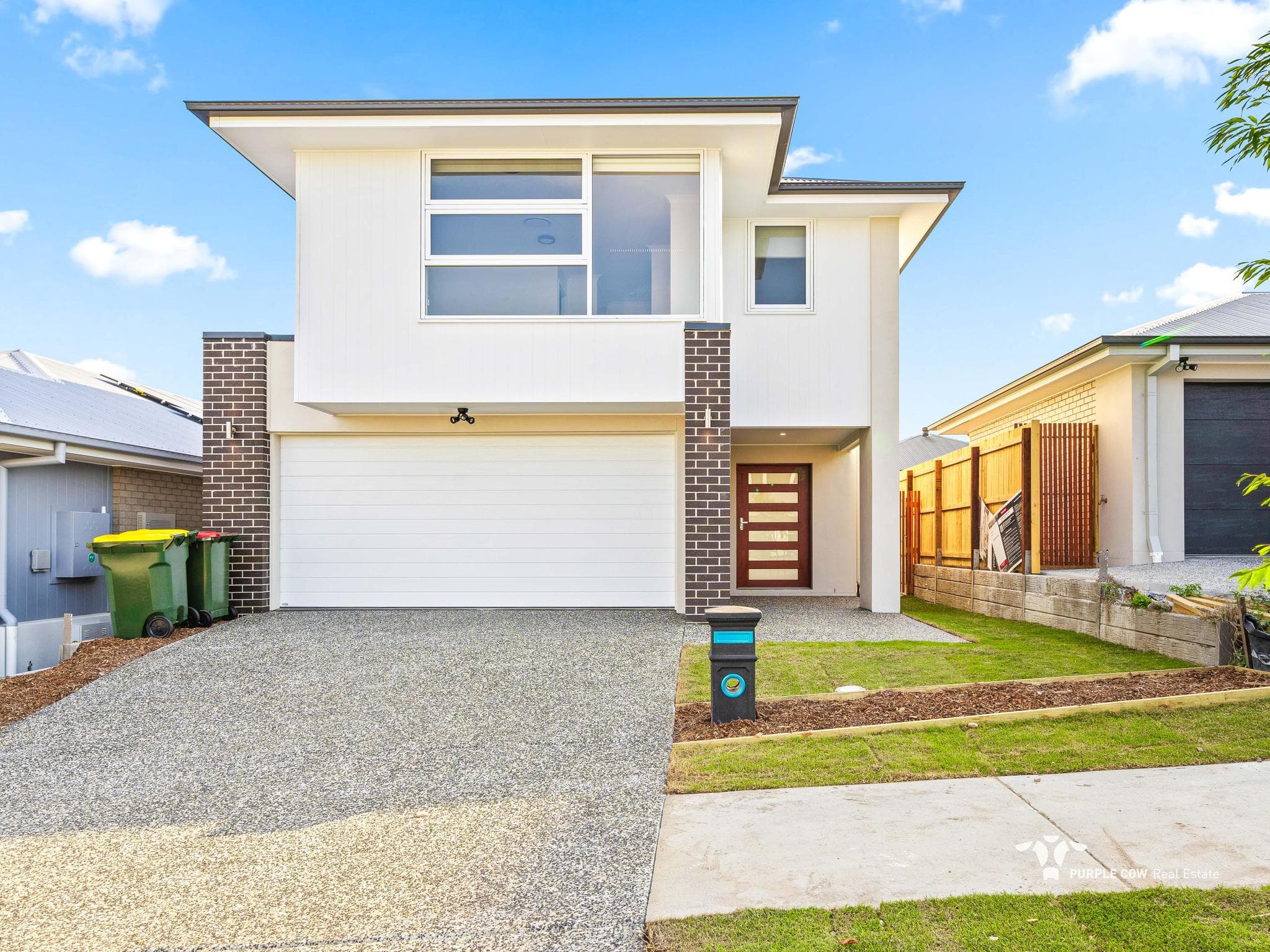 10 Marigold Road, Greenbank, Greenbank — photo 1 of 5