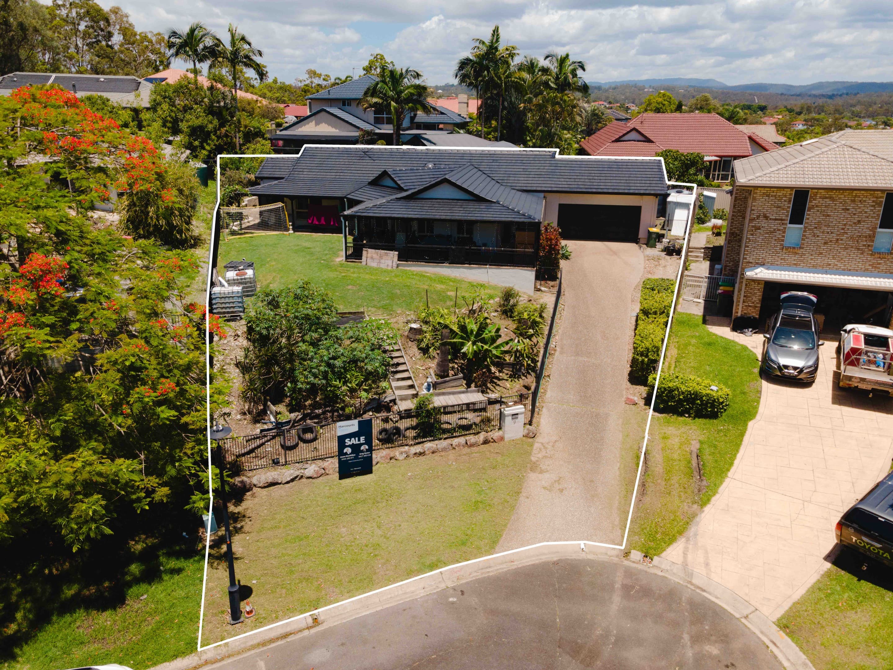 9 Benalla Court, Parkwood, Parkwood — photo 1 of 5