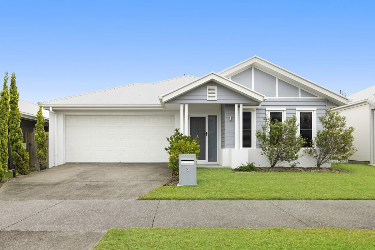 8 Terrence Avenue, Nirimba - Image 1