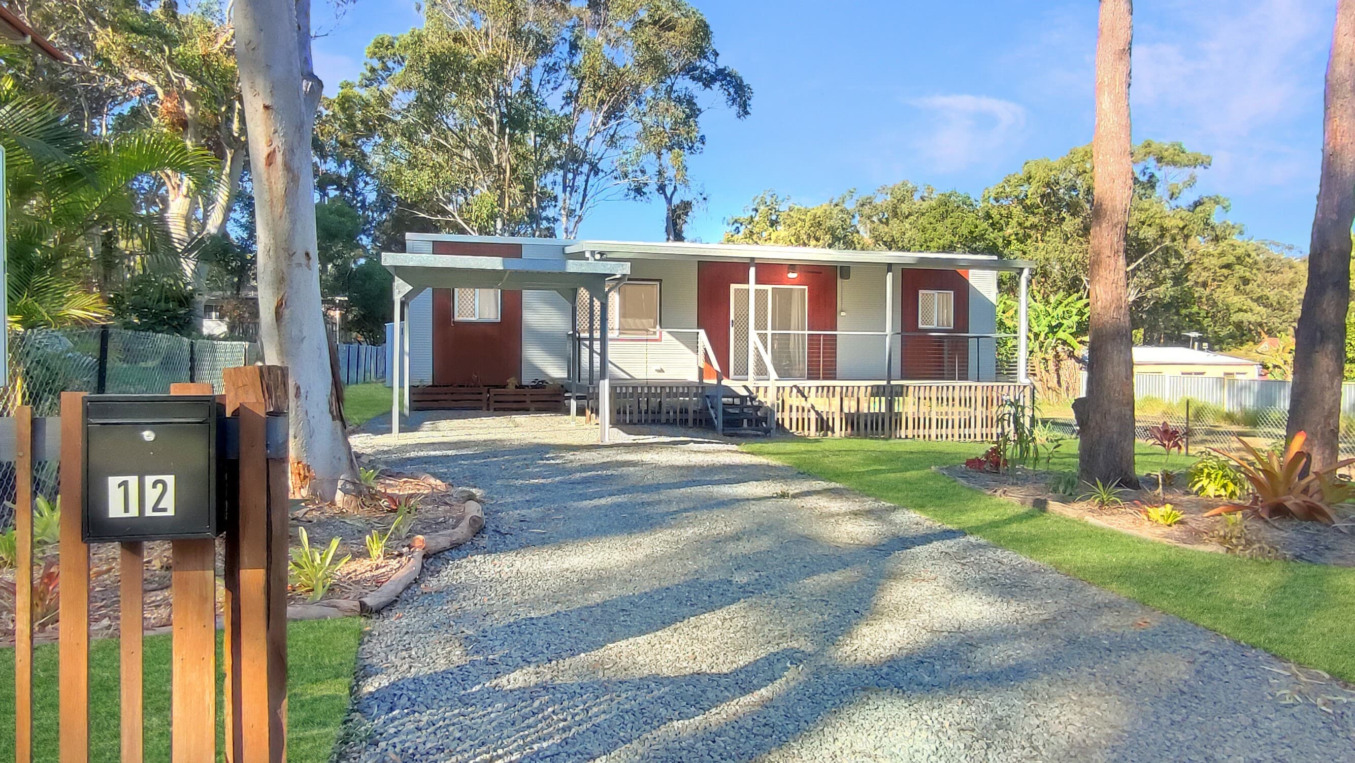 12 Heron Street, Macleay Island, Macleay Island — photo 1 of 5
