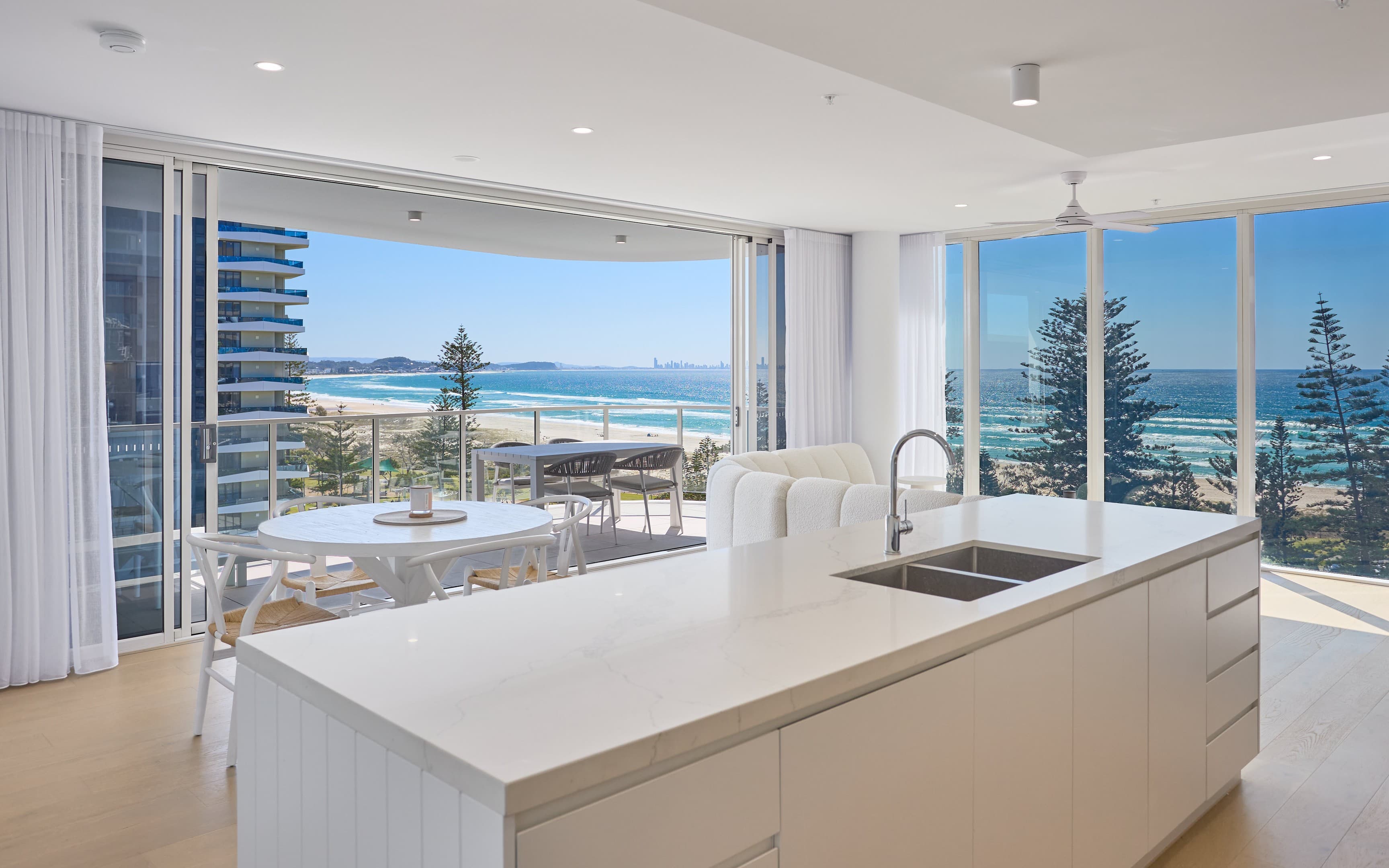 904/7 Miles Street, Coolangatta — photo 1 of 5