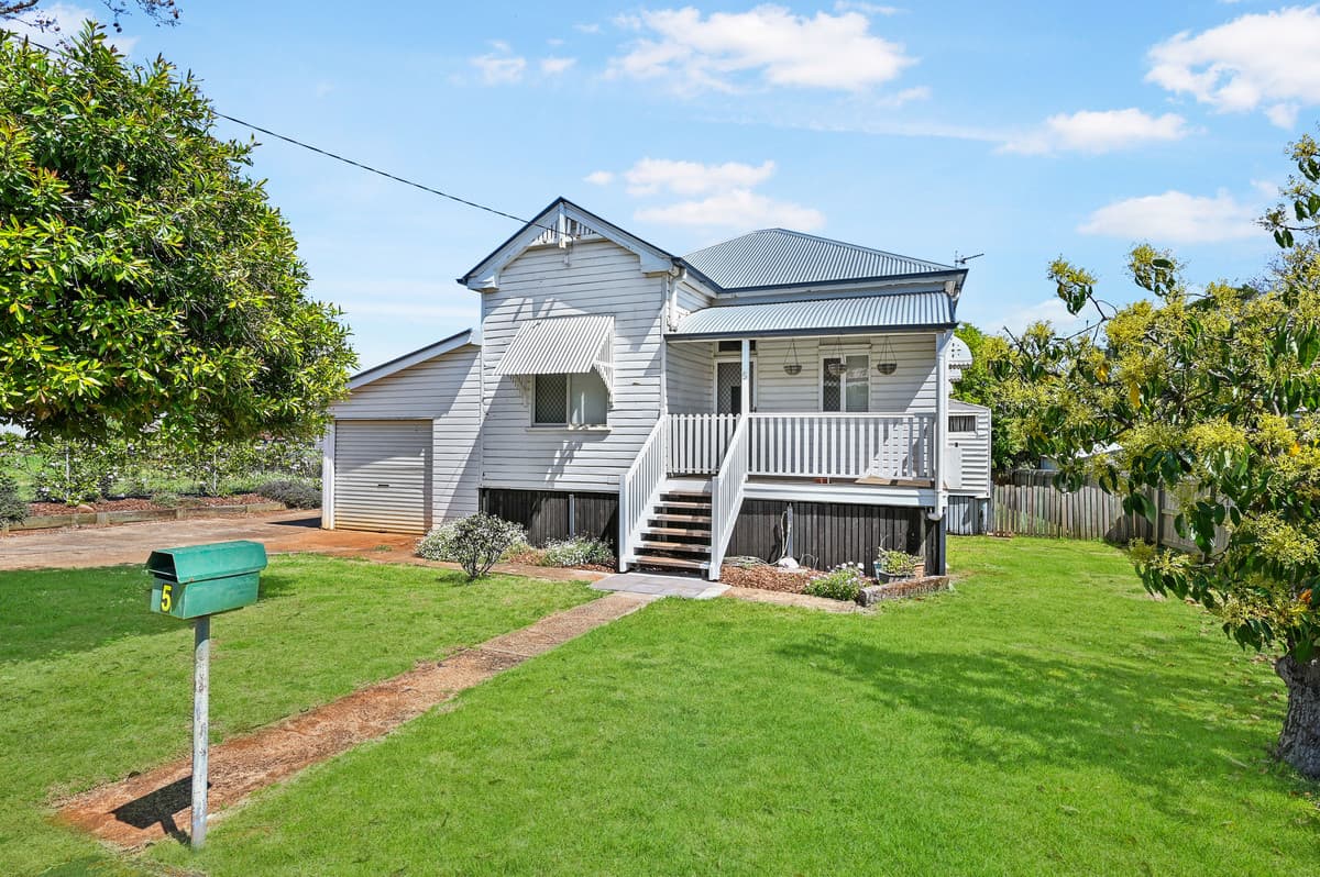 5 Paterson Street, South Toowoomba - Image 1