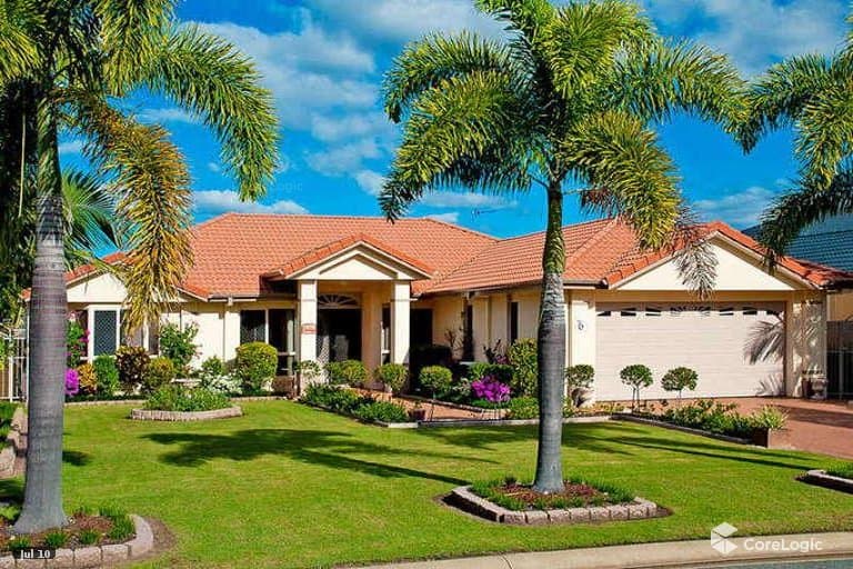 6 Parkwater Point, Helensvale - Image 1