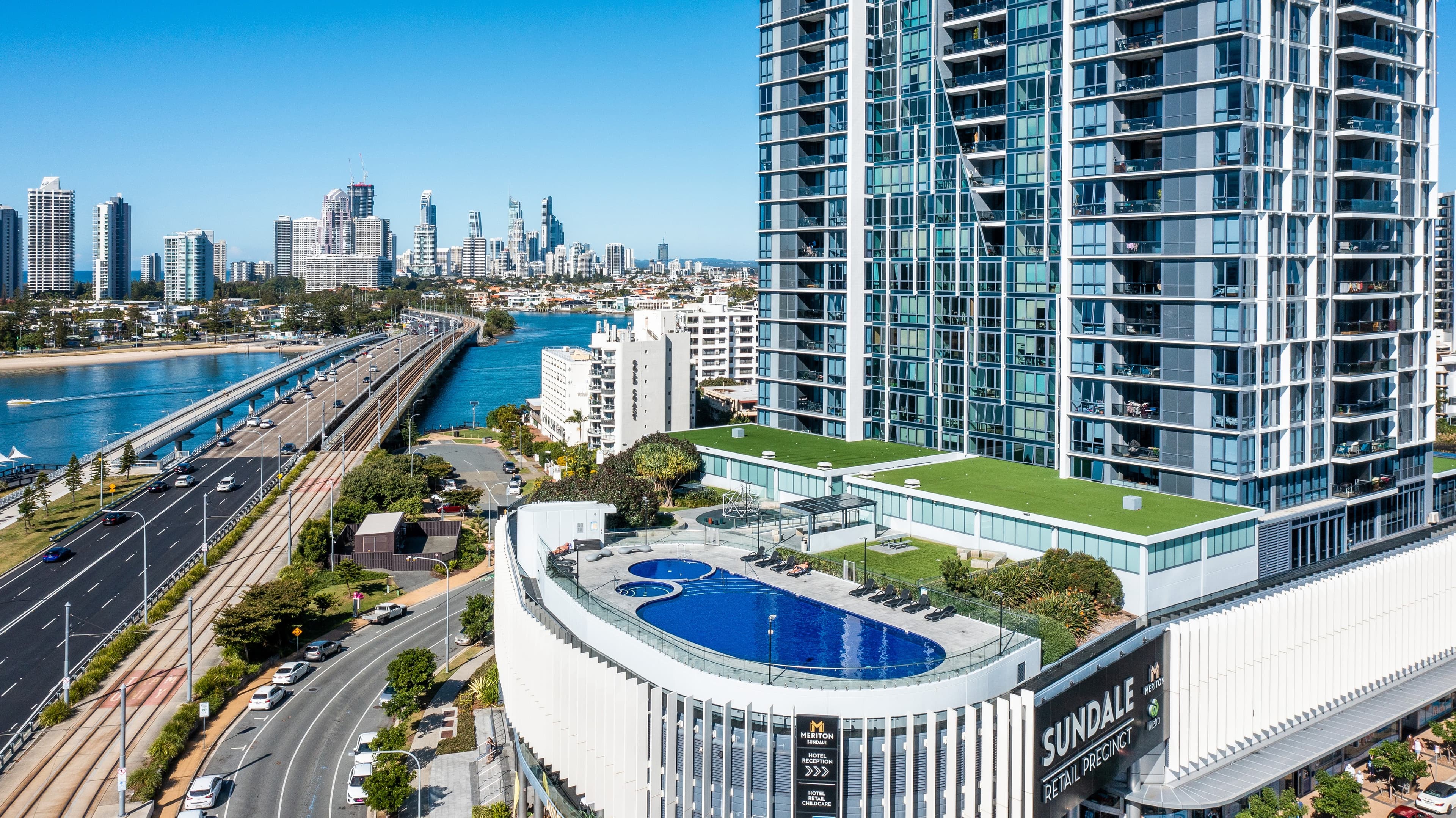 601/2 Como Crescent, Southport - Image 1