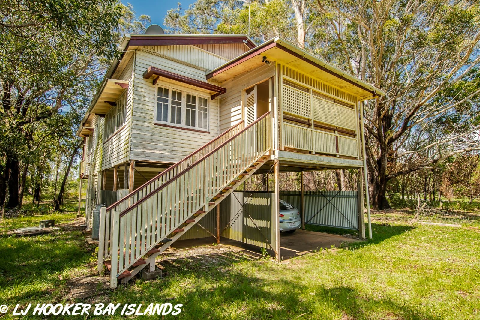 3 YARA, Russell Island — photo 1 of 5