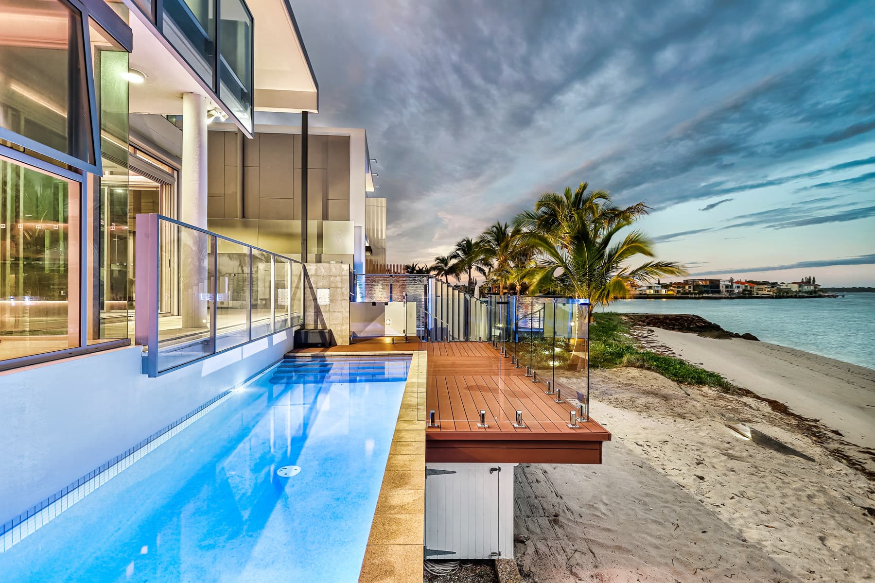 23 Ephraim Island, Paradise Point — photo 1 of 5