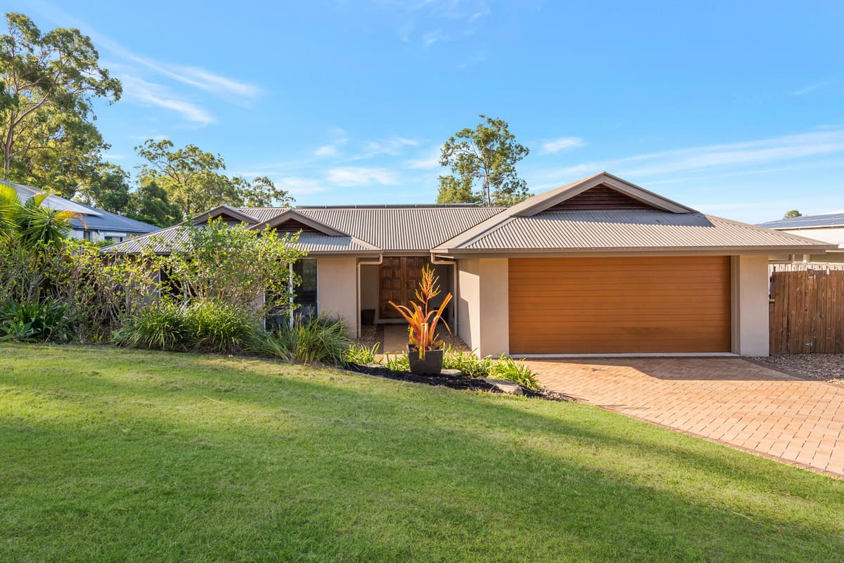 24 Peachester Close, Ormeau — photo 1 of 5