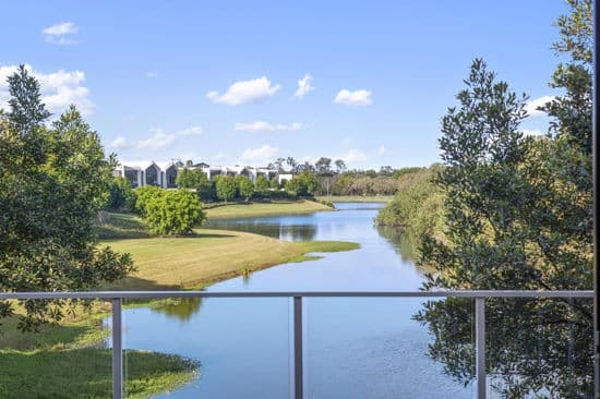 5/88 Glades Drive, Robina — photo 1 of 5