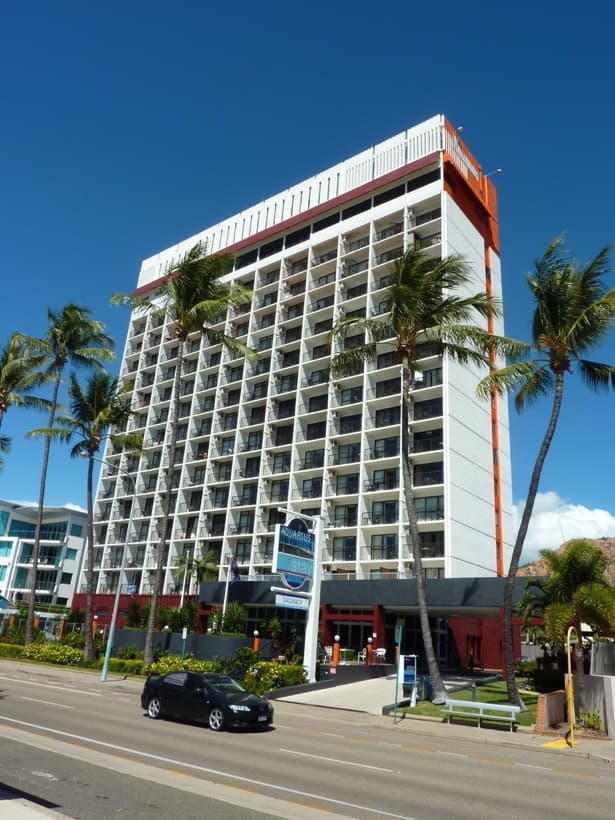 Level 14/75- 77 The Strand, Townsville City — photo 1 of 5