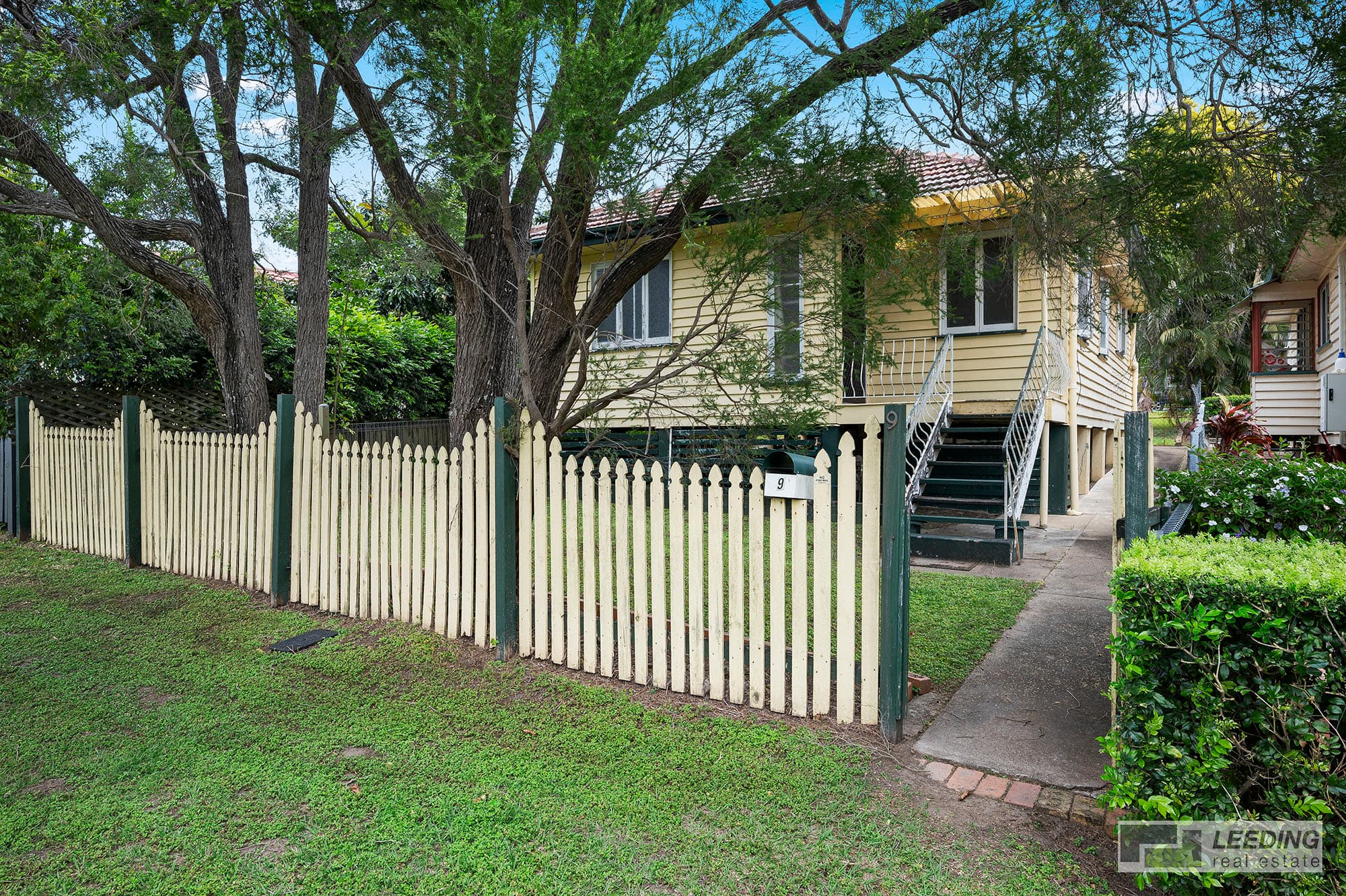 9 Bristol Road, Kedron, Kedron — photo 1 of 5