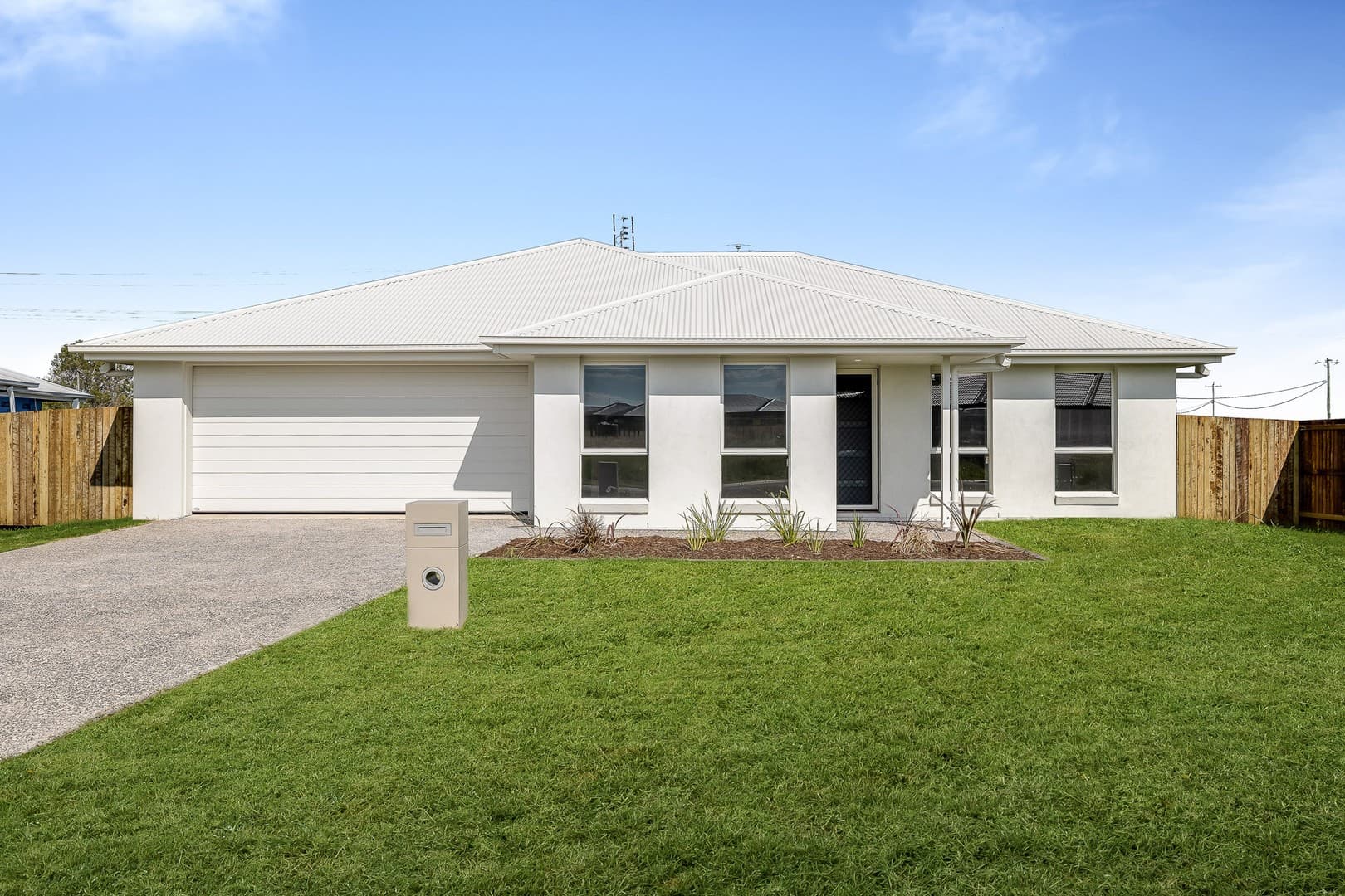 36 Fitzgerald Circuit, Wyreema — photo 1 of 5
