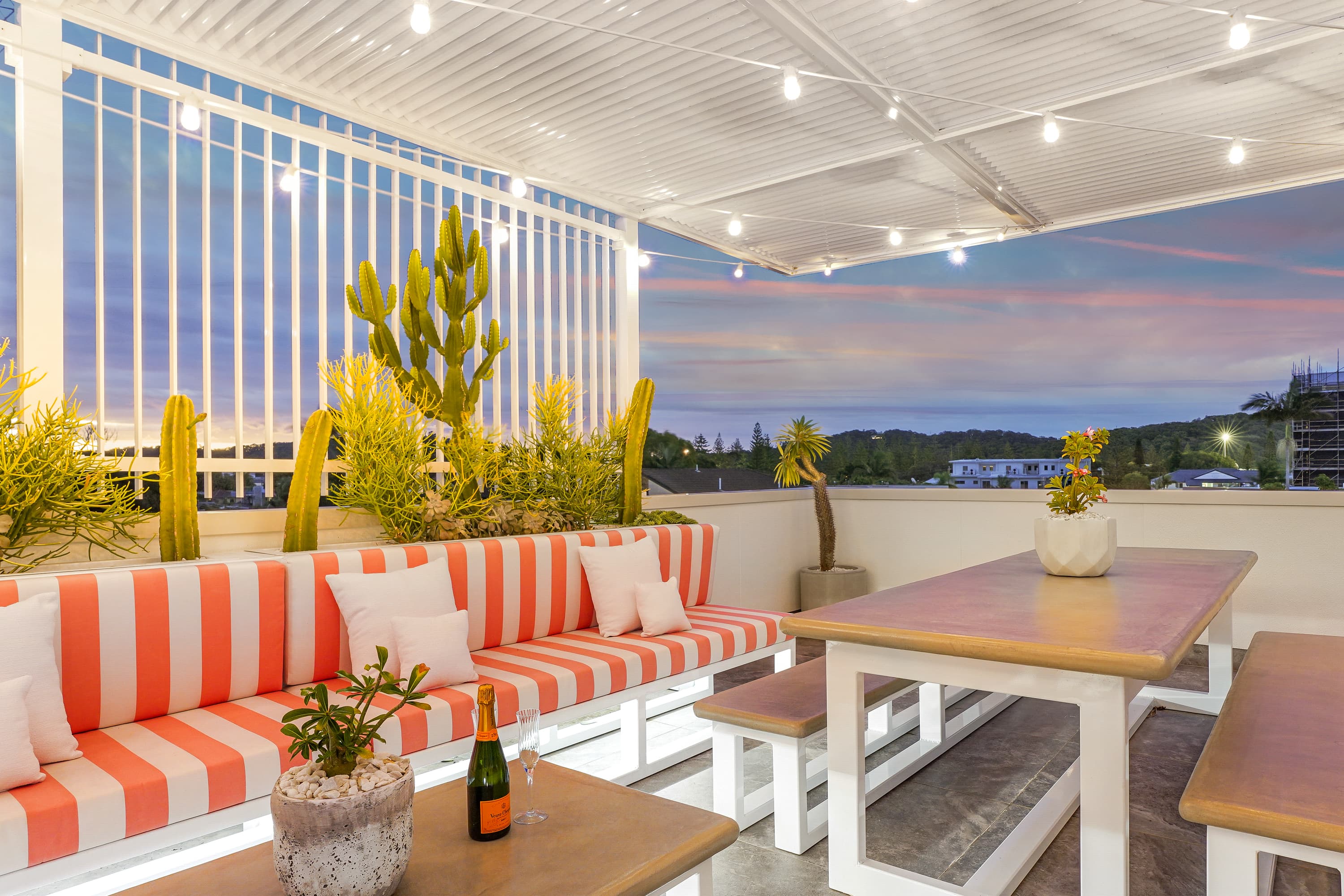 1/4 Twenty Eighth Avenue, Palm Beach — photo 1 of 5
