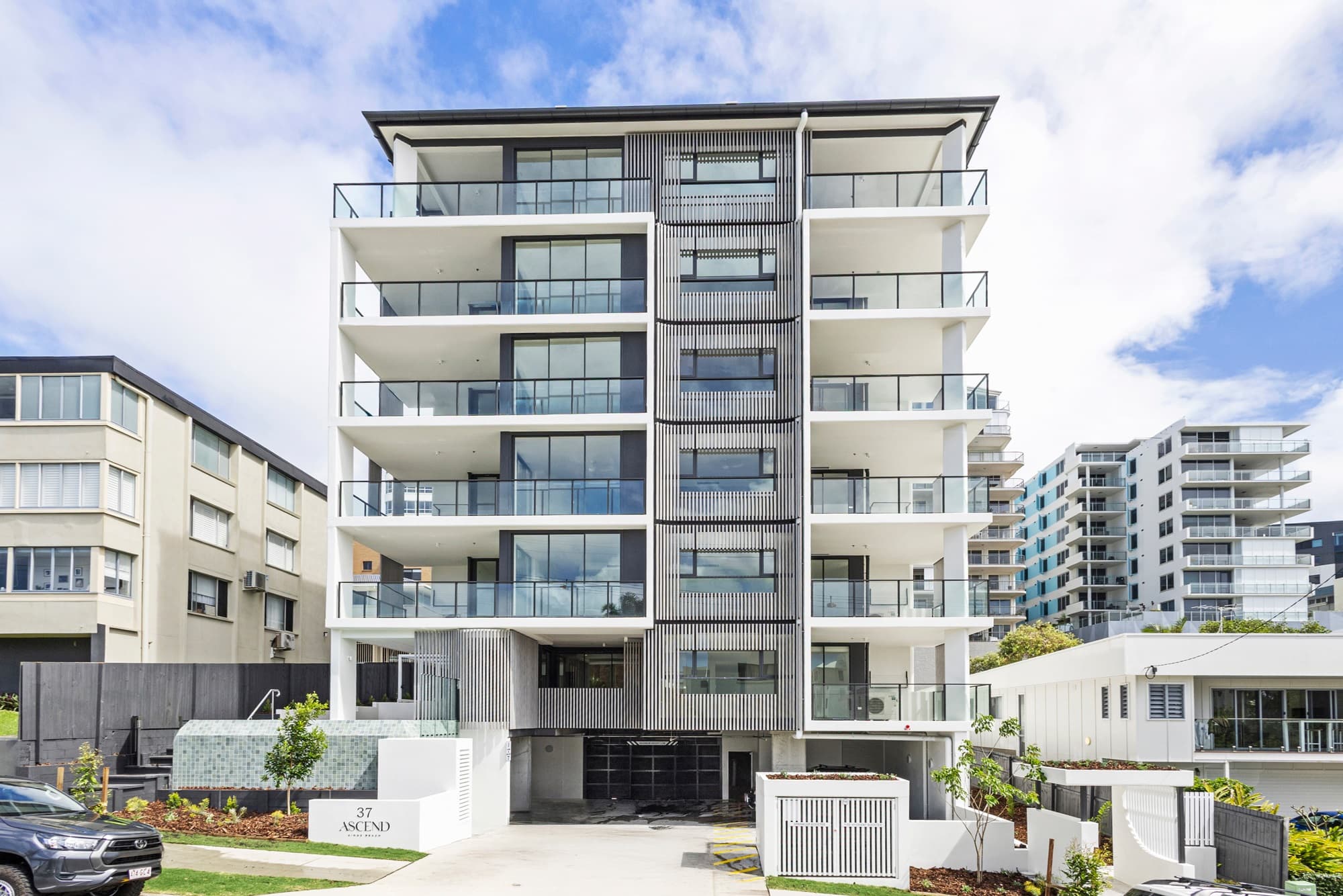37 - 39 Moreton Parade, Kings Beach — photo 1 of 5
