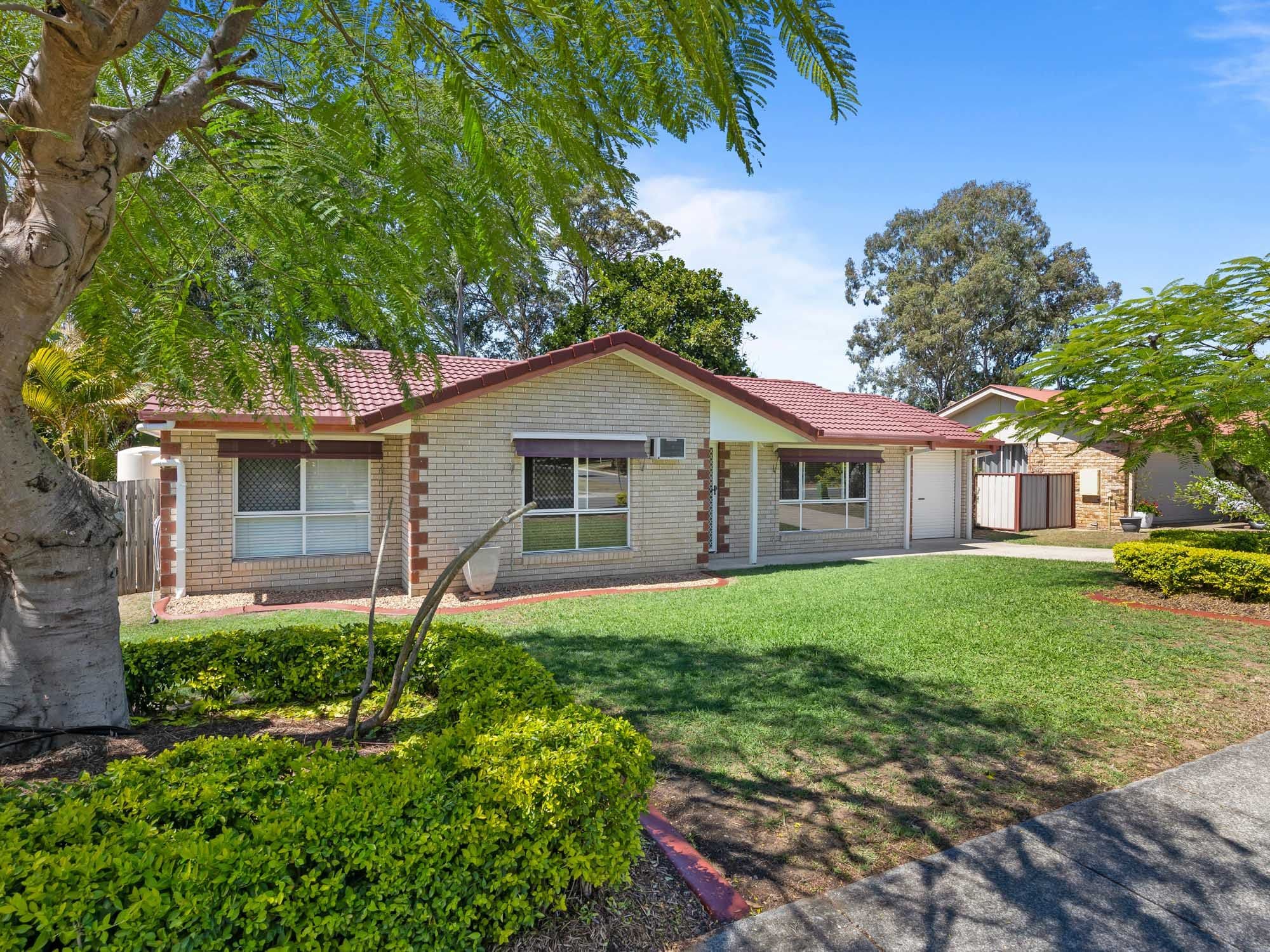 16 BLOOMSBURY CRESCENT, Moggill - Image 1