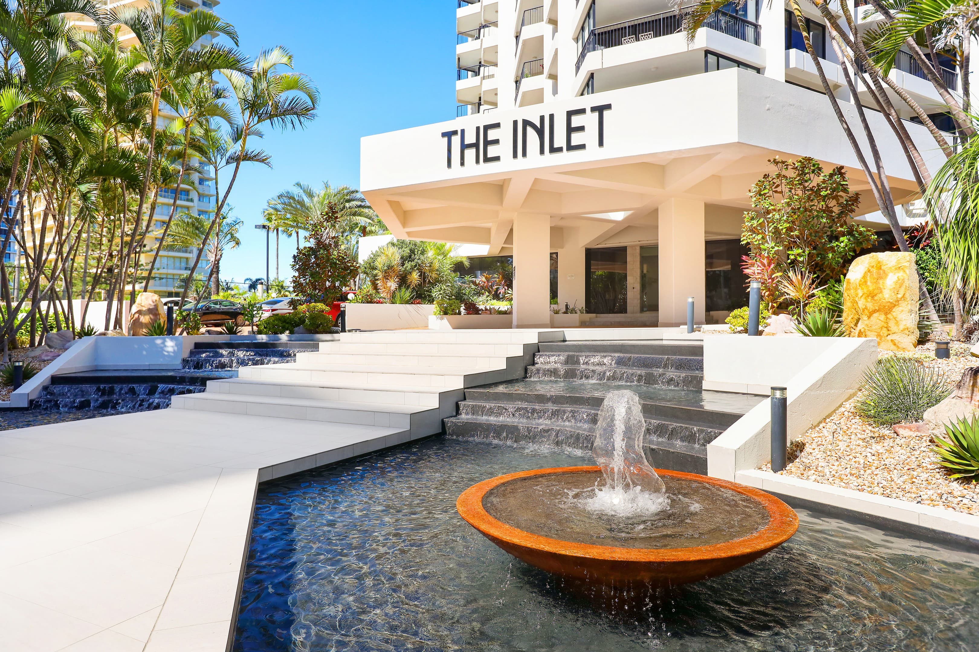 12A/24 Breaker Street, Main Beach - Image 1