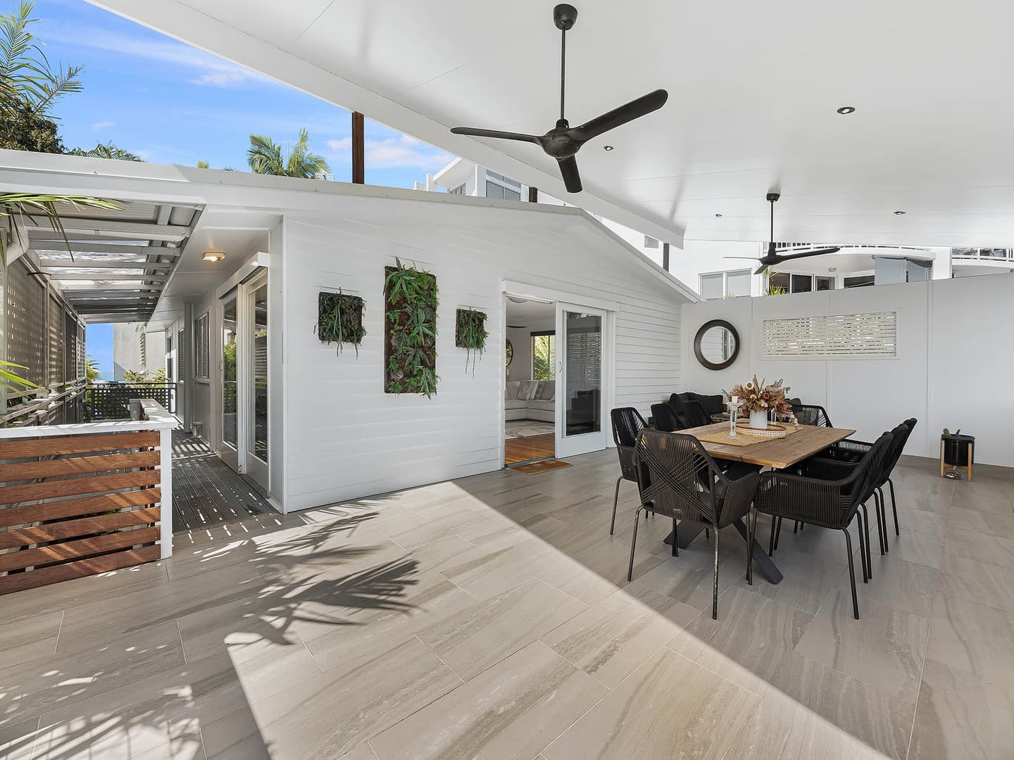 14 Edward Street, Alexandra Headland — photo 1 of 19