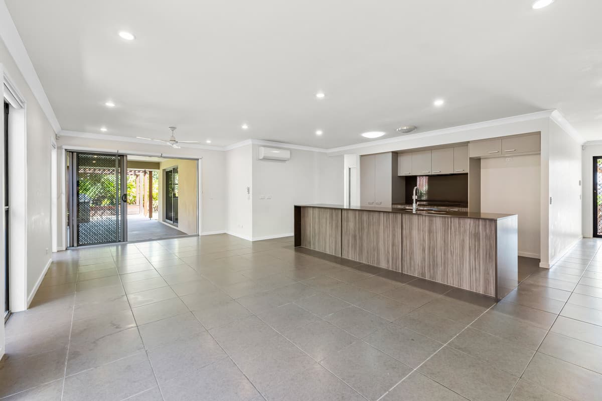 2 East Ridge Street, Thornlands — photo 2 of 5