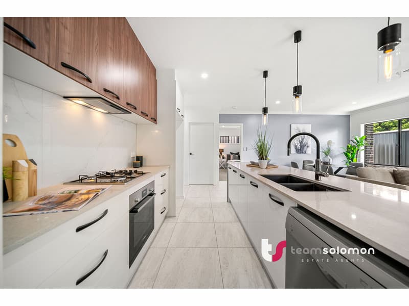 Thornlands - Image 1