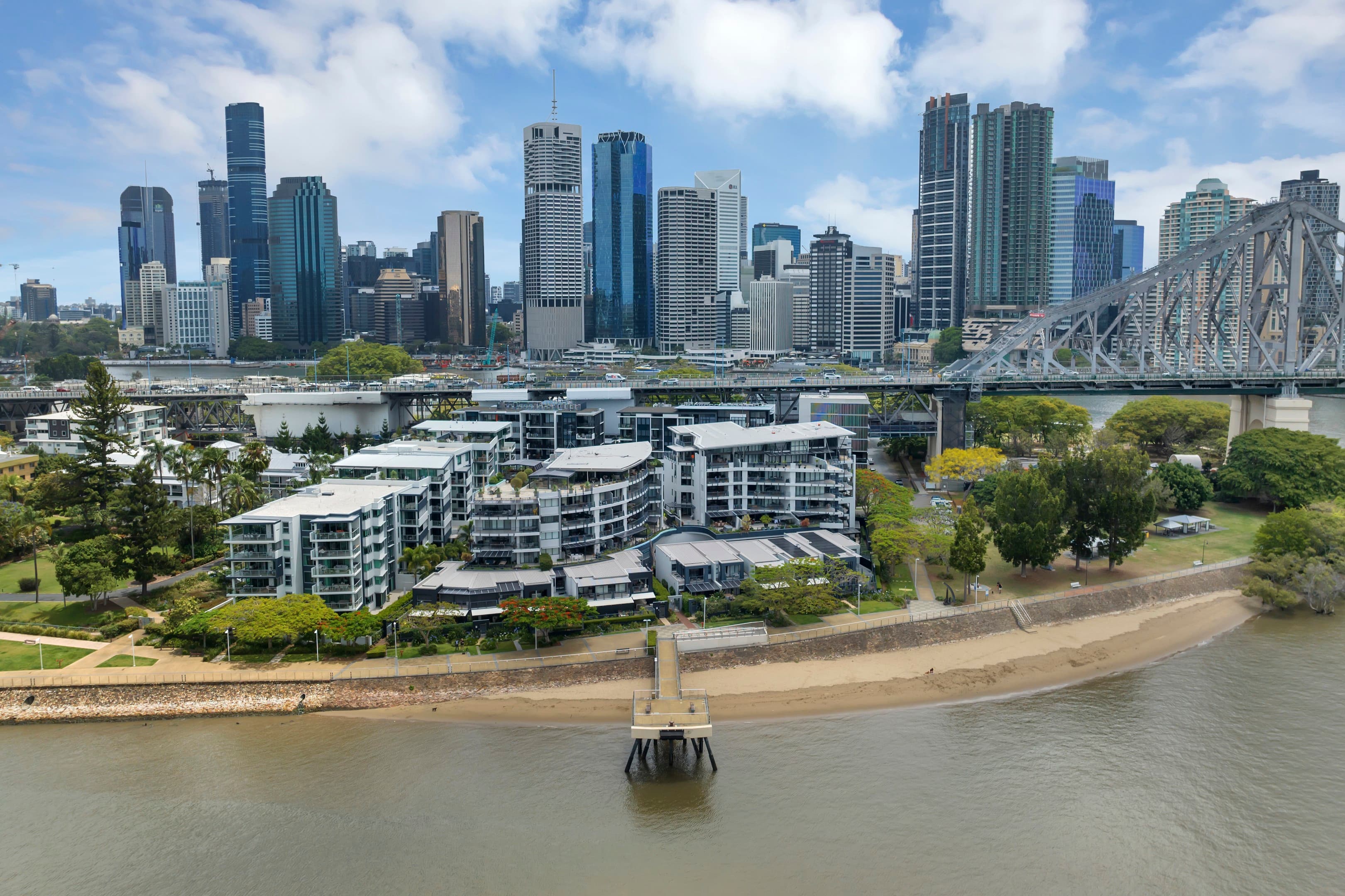3201/19 Anderson Street, Kangaroo Point - Image 1