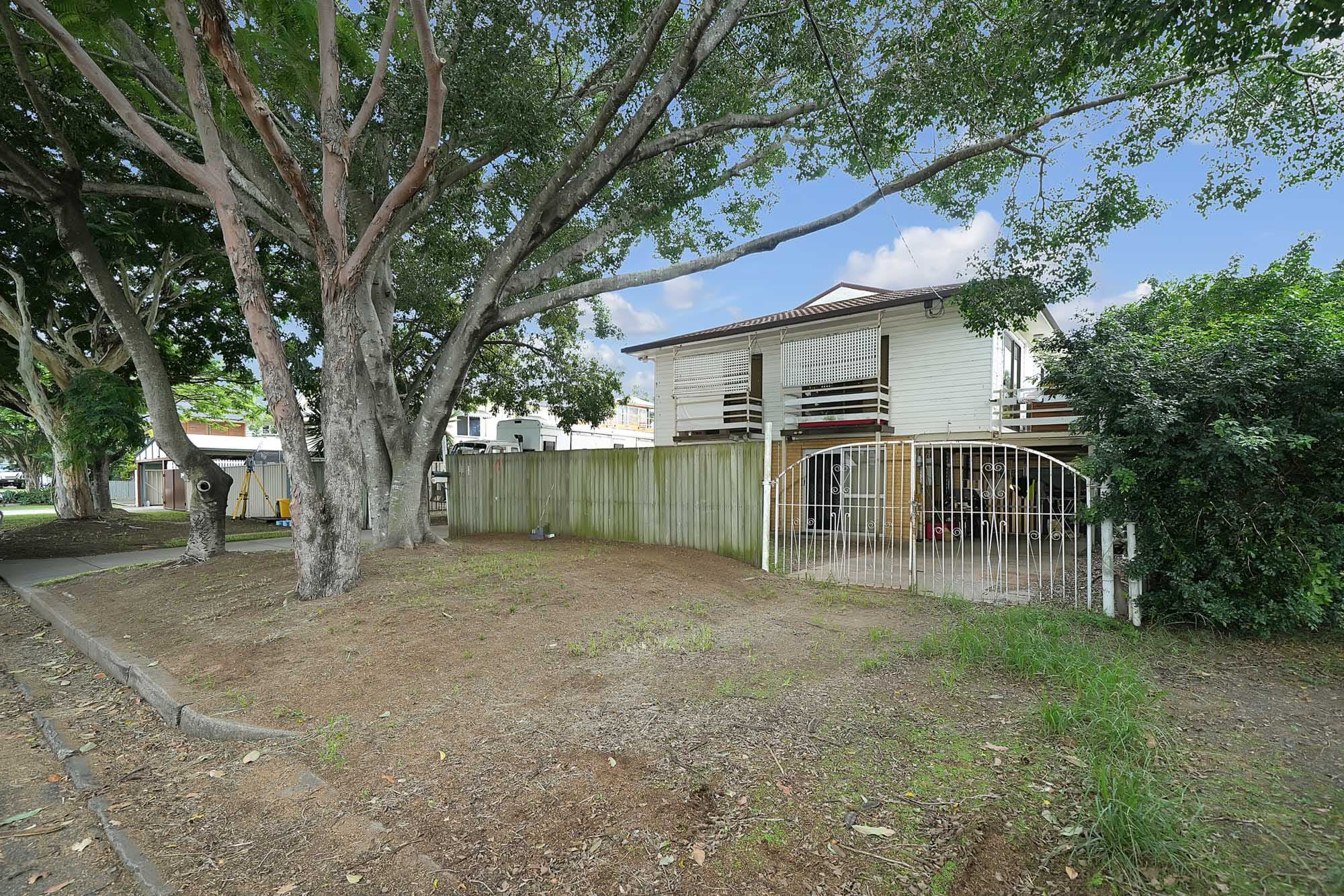 73 Ure St, Hendra — photo 1 of 5