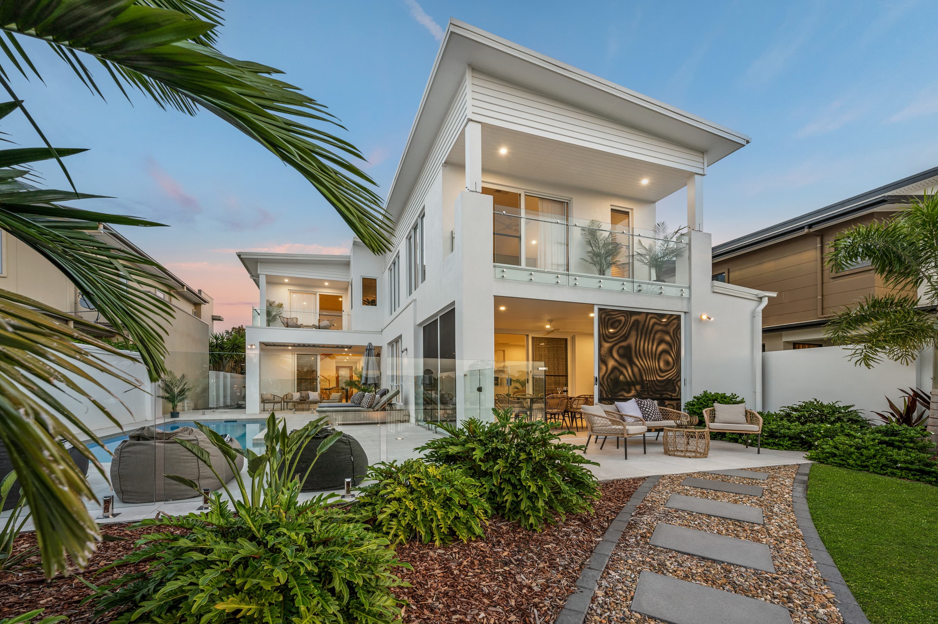 41 North View Street, Hope Island - Image 1