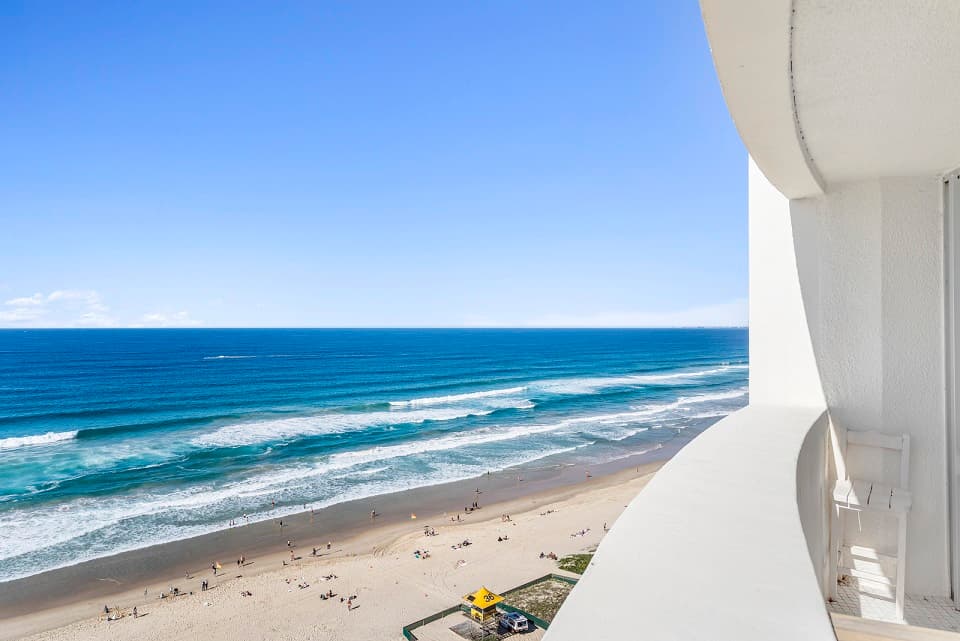 53/114 The Esplanade, Surfers Paradise - Image 1