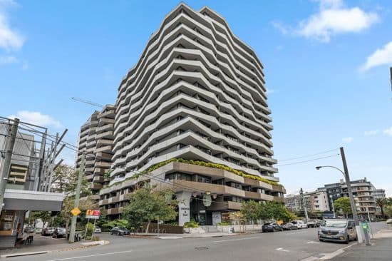 702/14 Ella Street, Newstead - Image 1