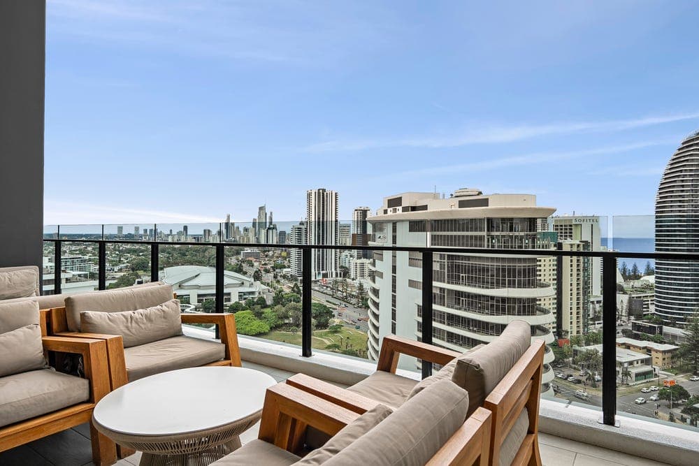 13904/5 The Darling Avenue, Broadbeach - Image 1