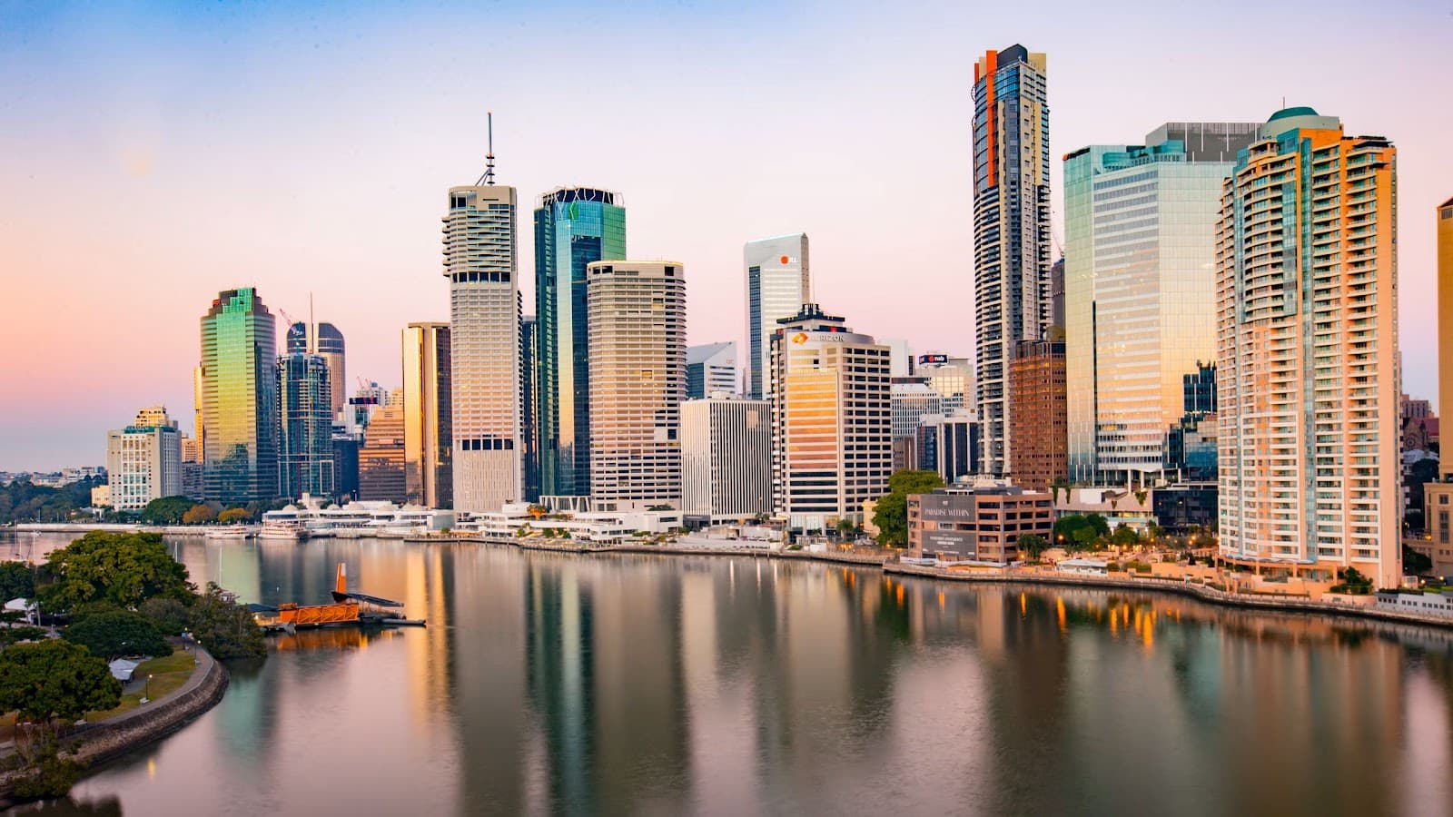 Brisbane City — photo 1 of 5