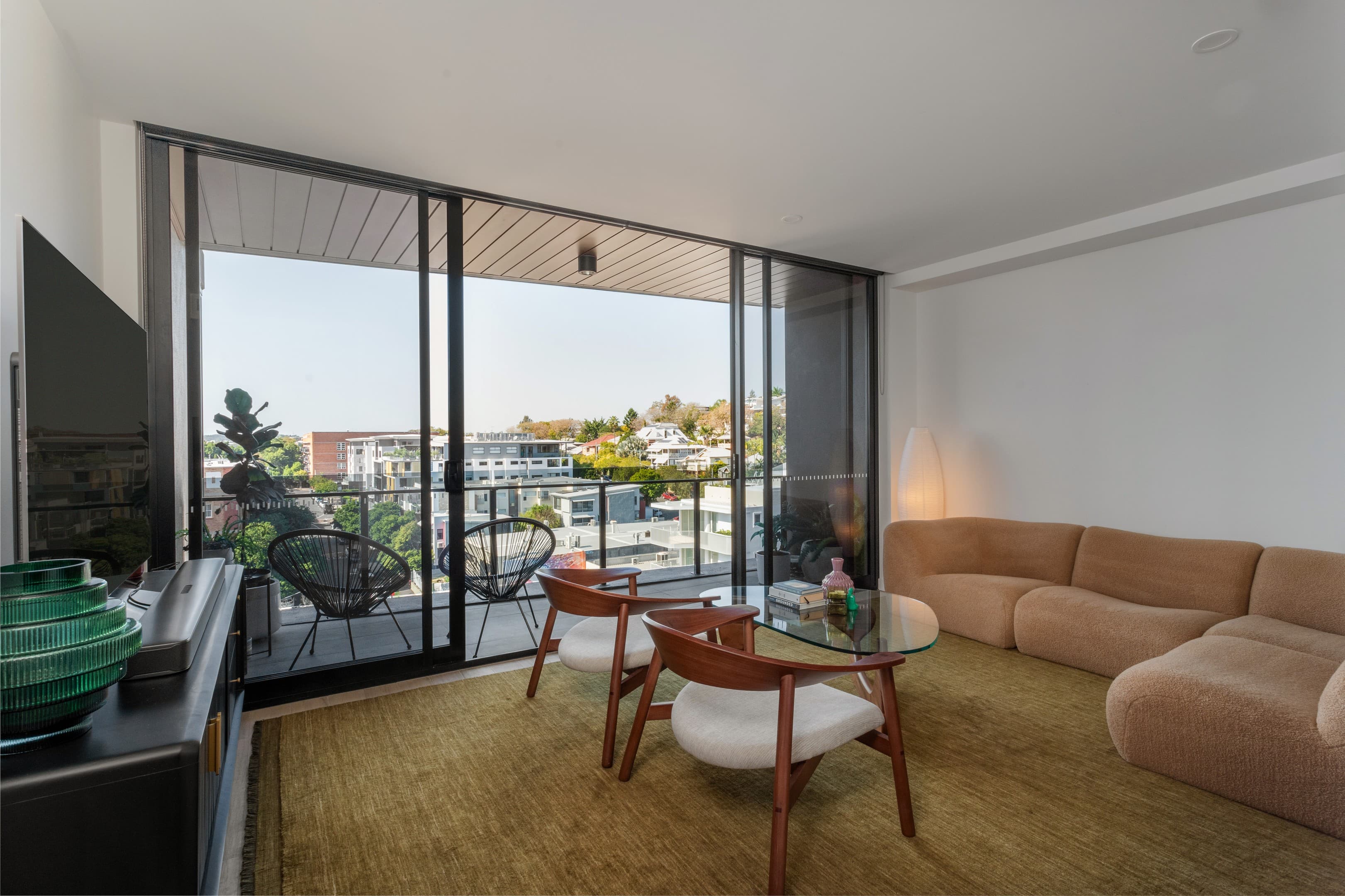 709/109 Commercial Road, Teneriffe — photo 3 of 5