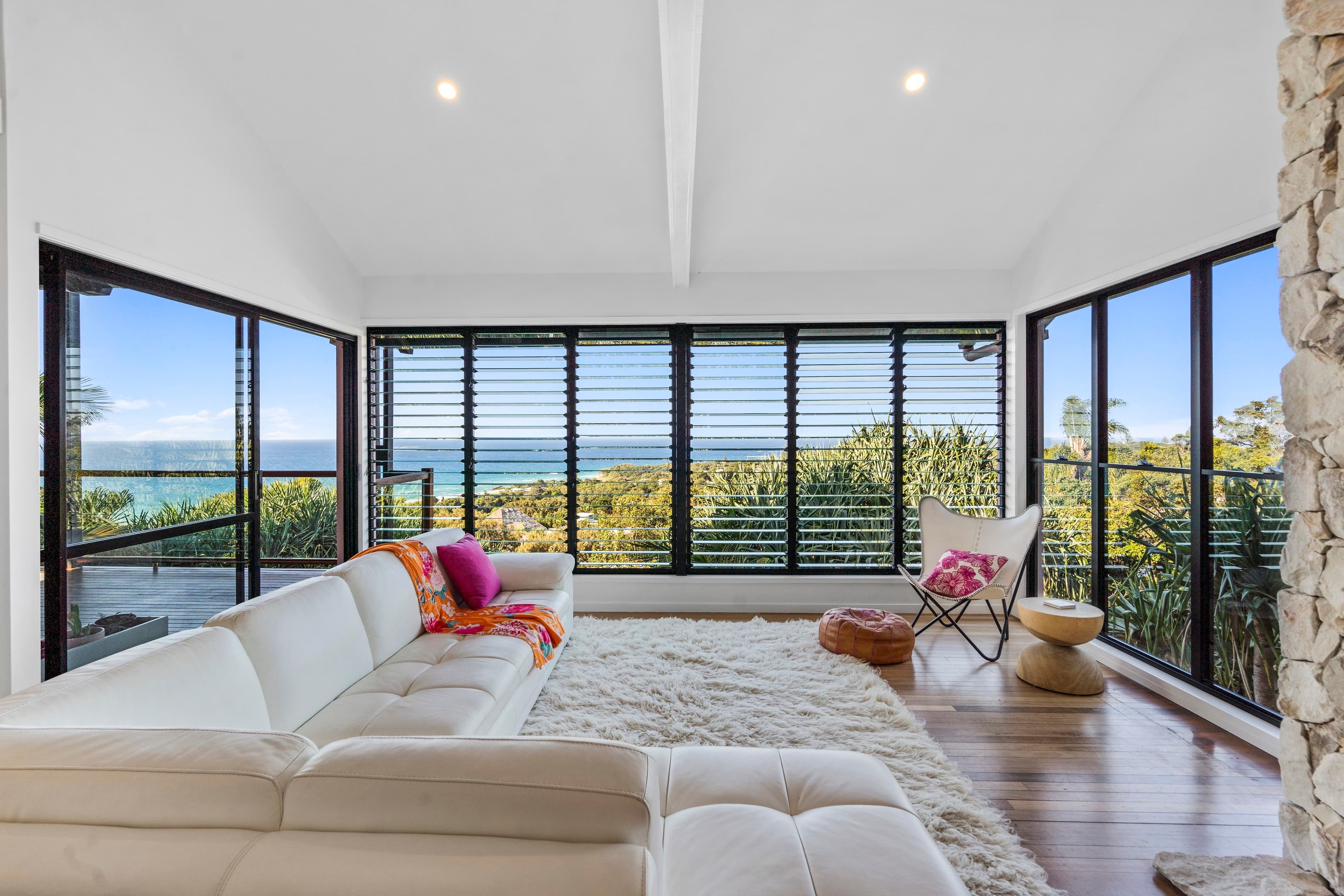 12A Cumming Parade, Point Lookout - Image 1