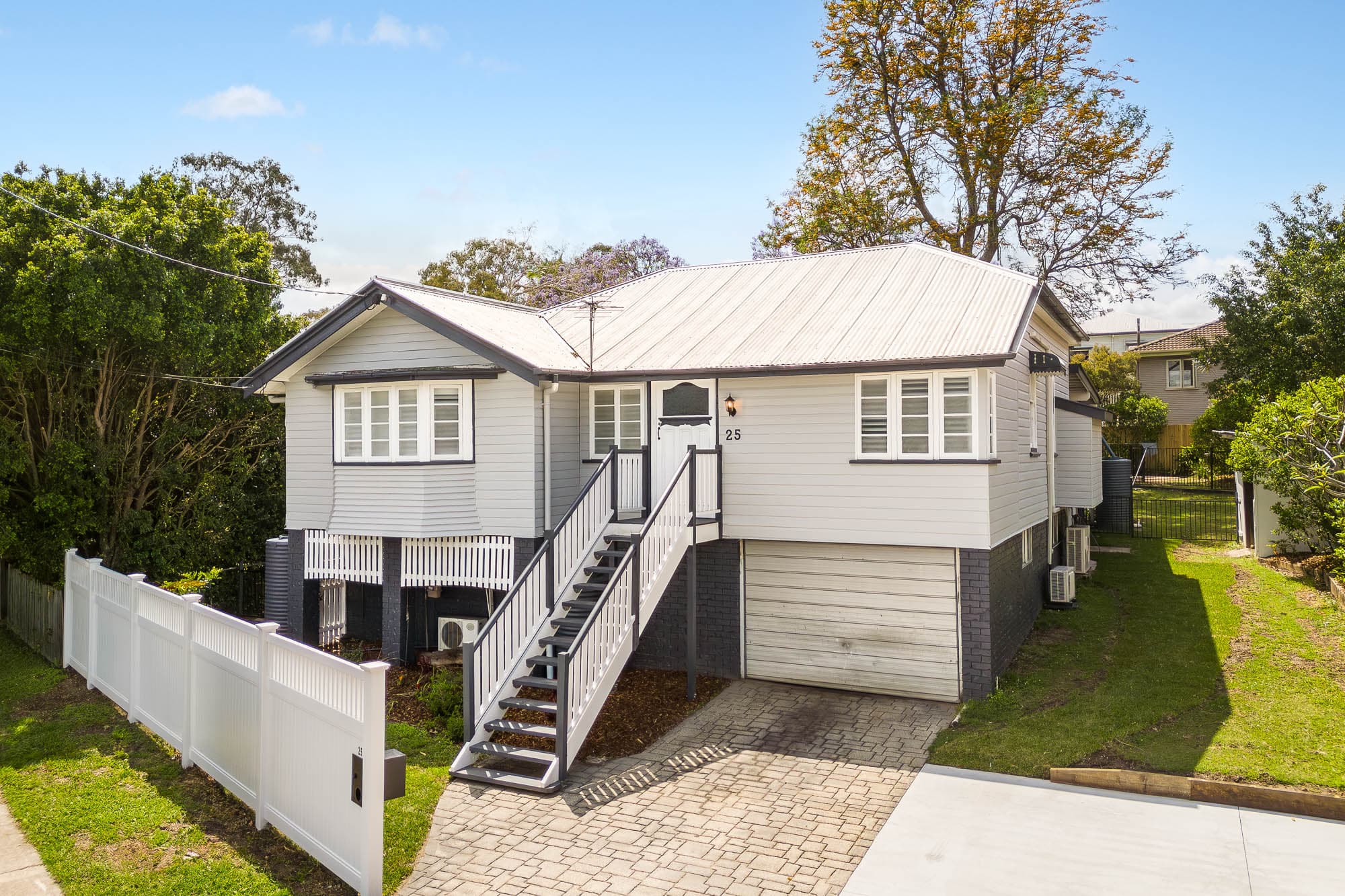25 Waminda Street, Morningside - Image 1