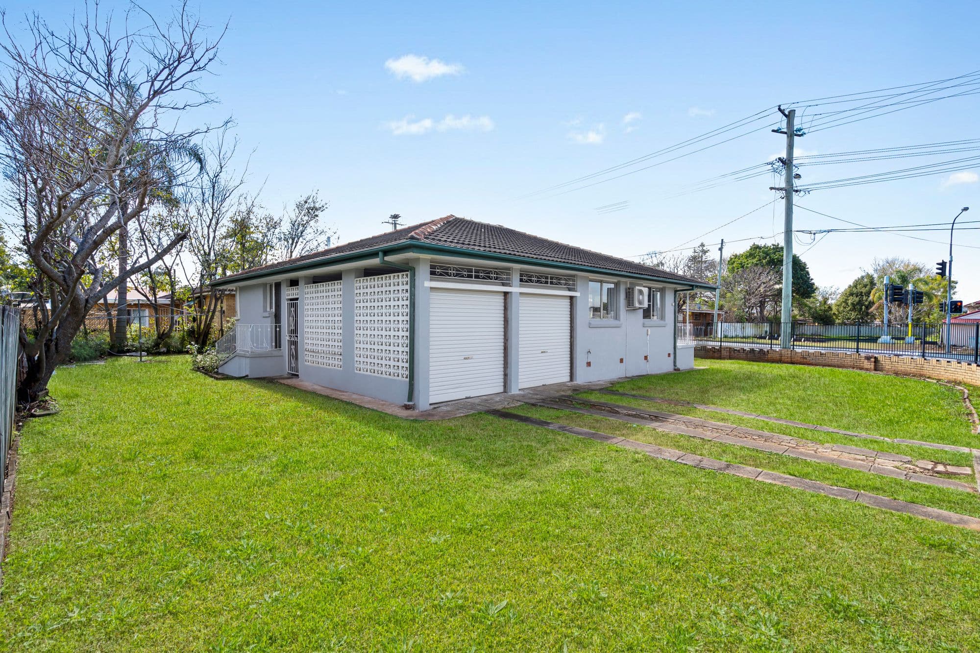 266 Mains Road, Sunnybank - Image 1