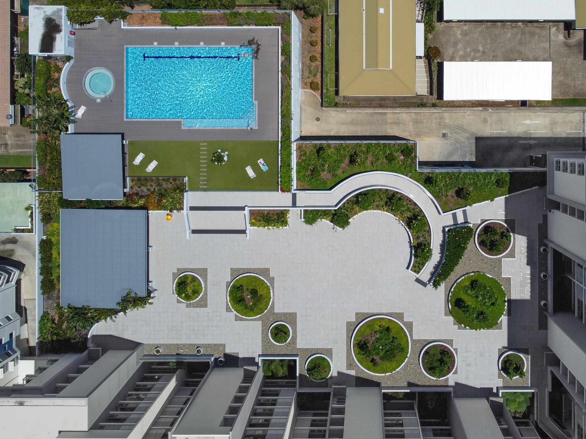 106/113 Landsborough Avenue, Scarborough - Image 1