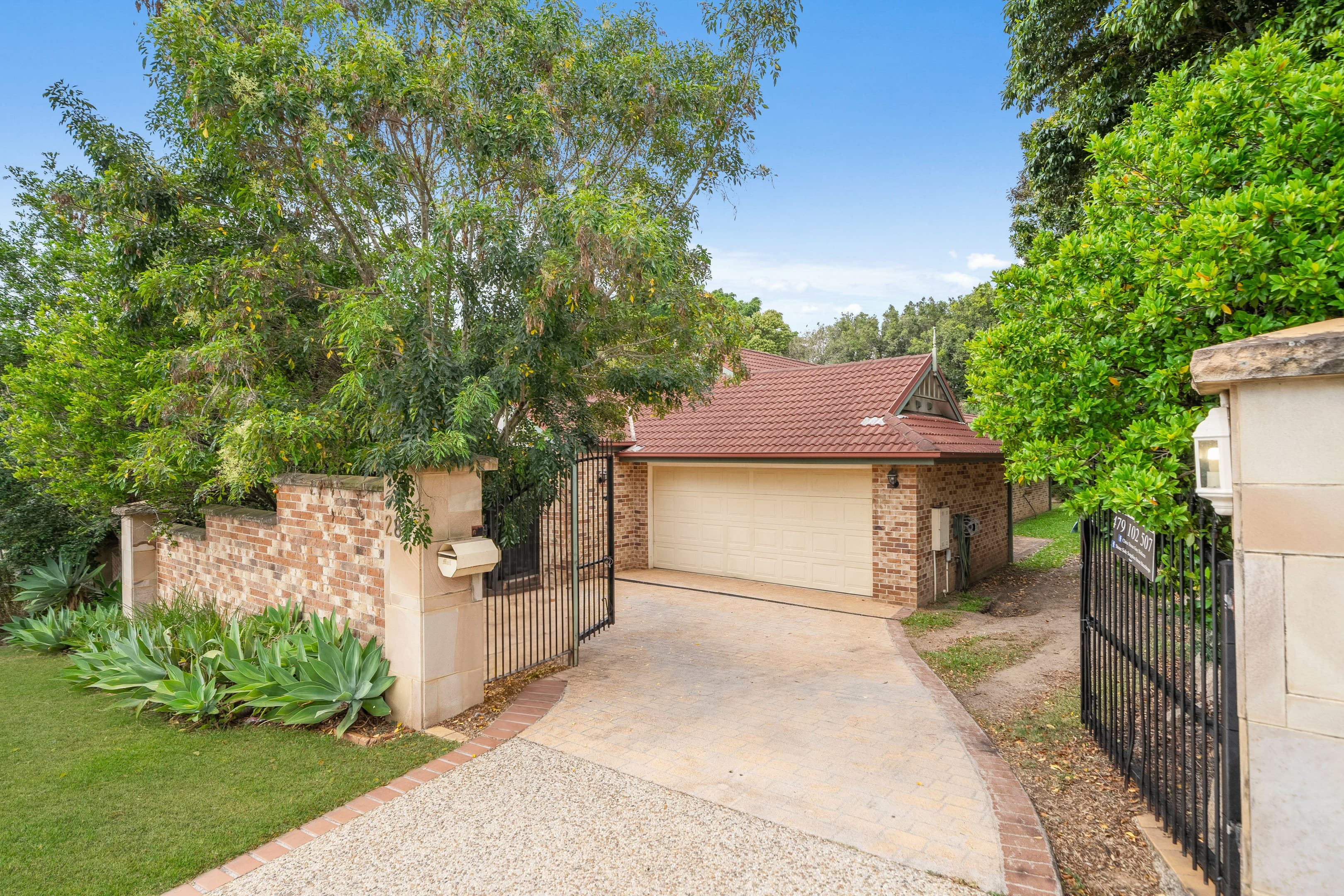280 Dohles Rocks Road, Murrumba Downs — photo 1 of 5