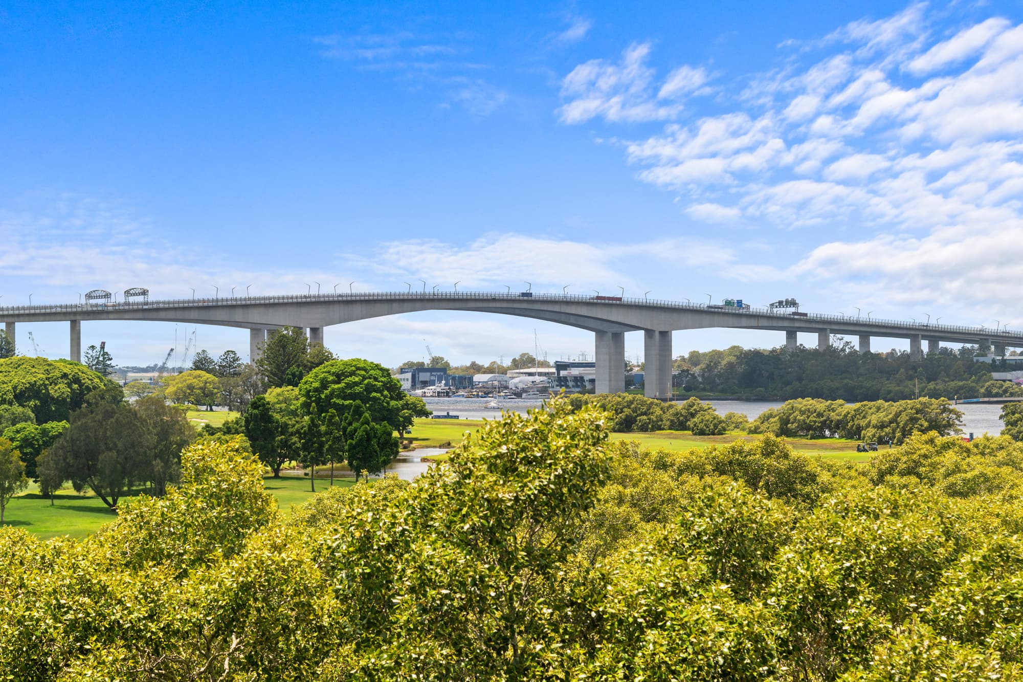 4510/18 Parkside Circuit, Hamilton, Hamilton — photo 1 of 5