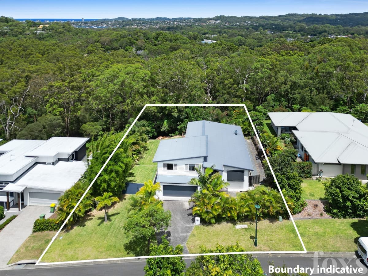 35 Sky Royal Terrace, Burleigh Heads - Image 1