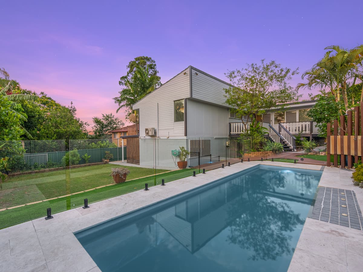 16 Sabot Street, Jamboree Heights - Image 1