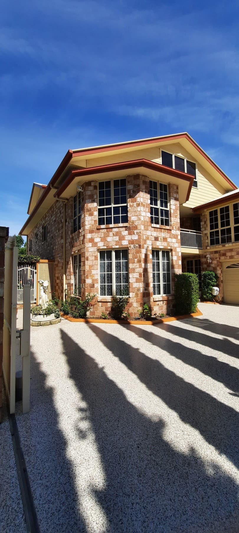4 Casey Close, Ormiston — photo 1 of 5