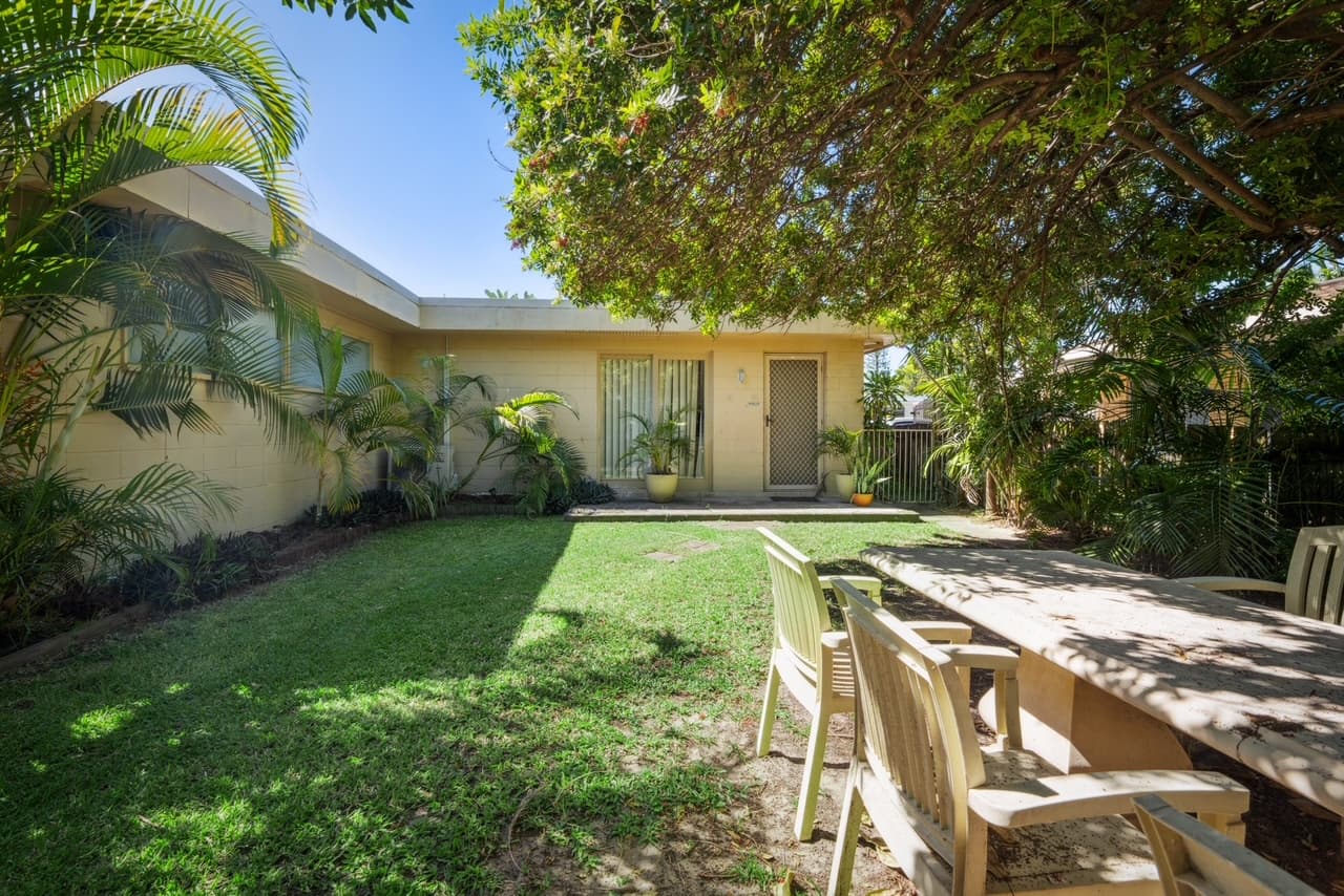 19 Allawah Street, Bundall - Image 1