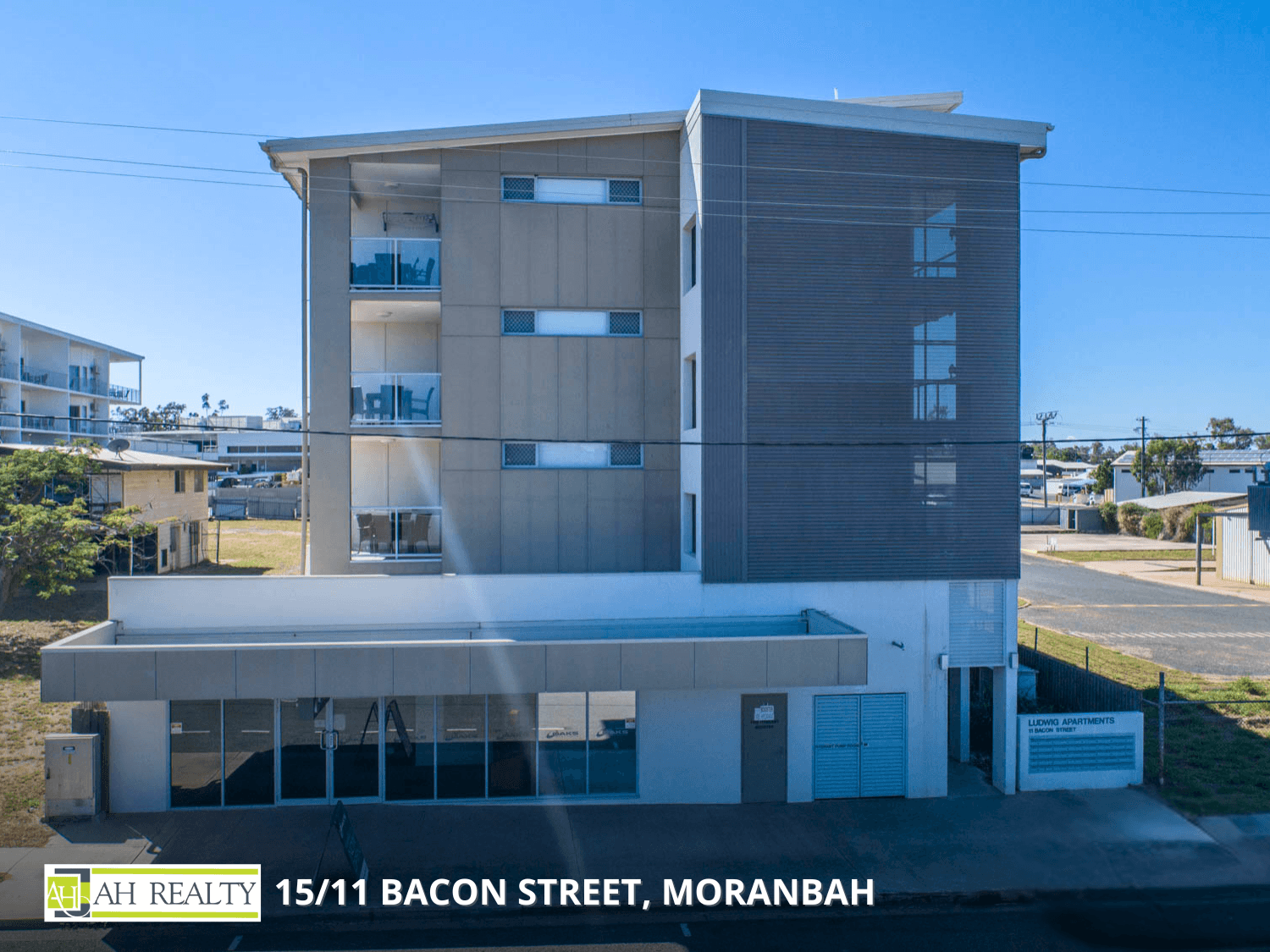 15/11 Bacon Street, Moranbah — photo 1 of 5