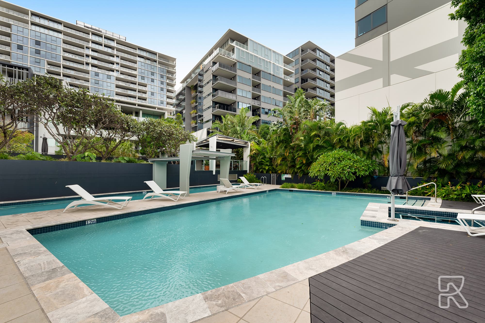 37/20 Newstead Terrace, Newstead - Image 1