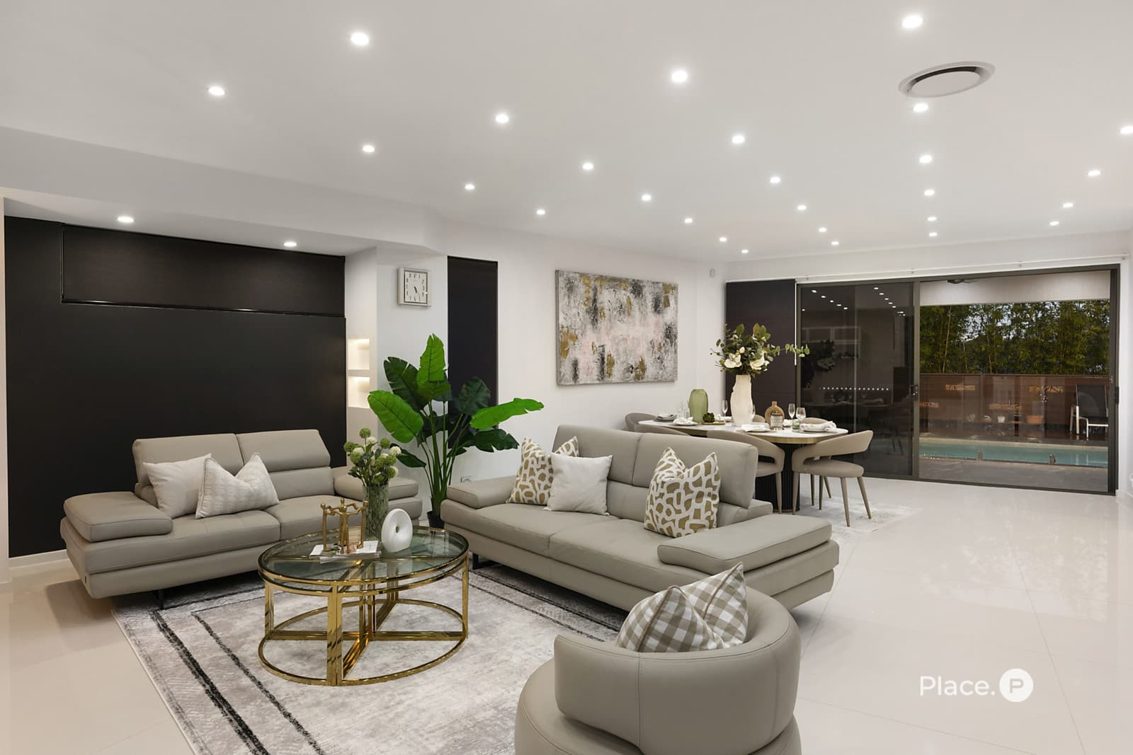 15 Birkenhead Place, Carindale — photo 3 of 5