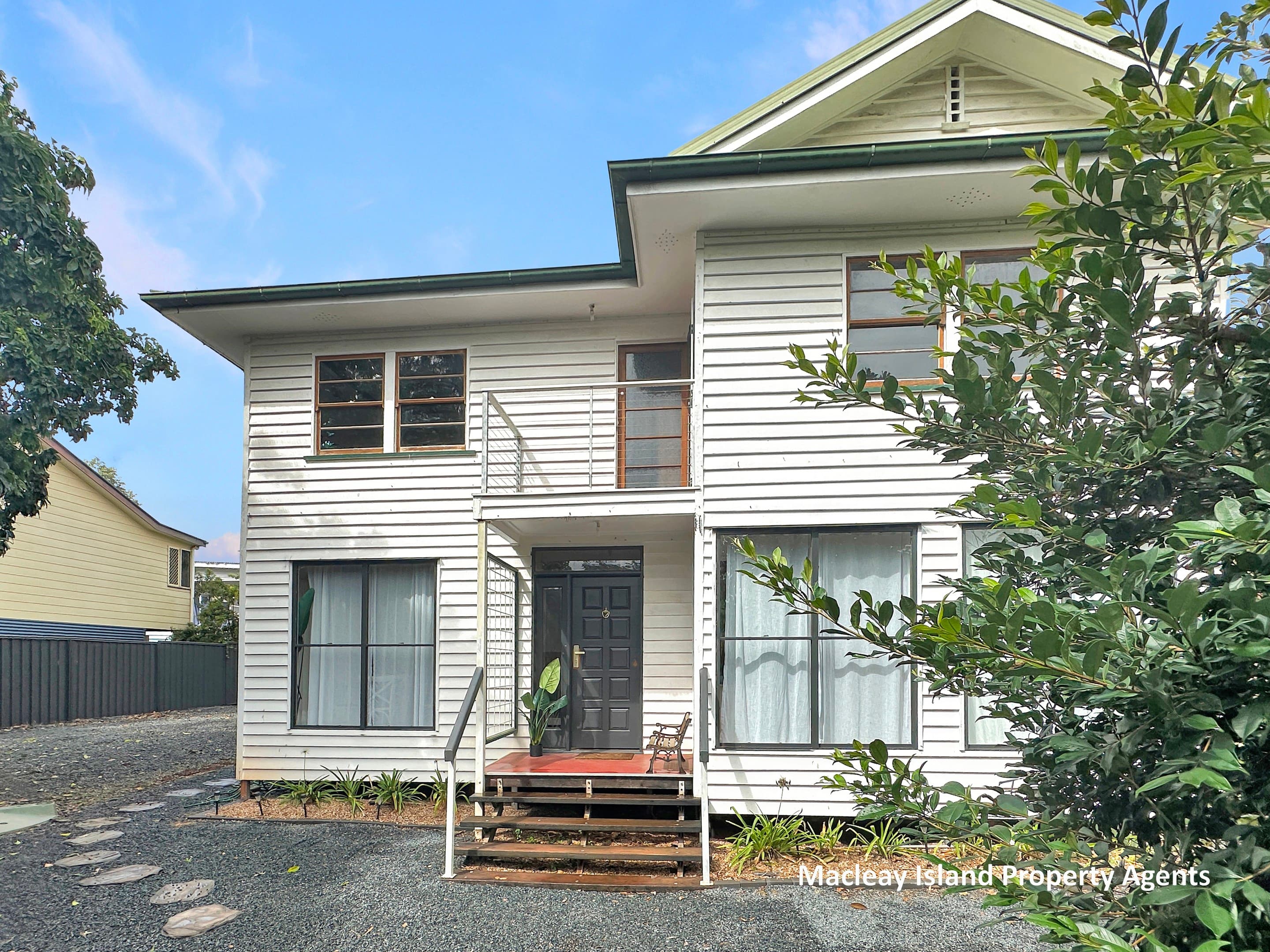 76 Western Road, Macleay Island, Macleay Island — photo 1 of 5