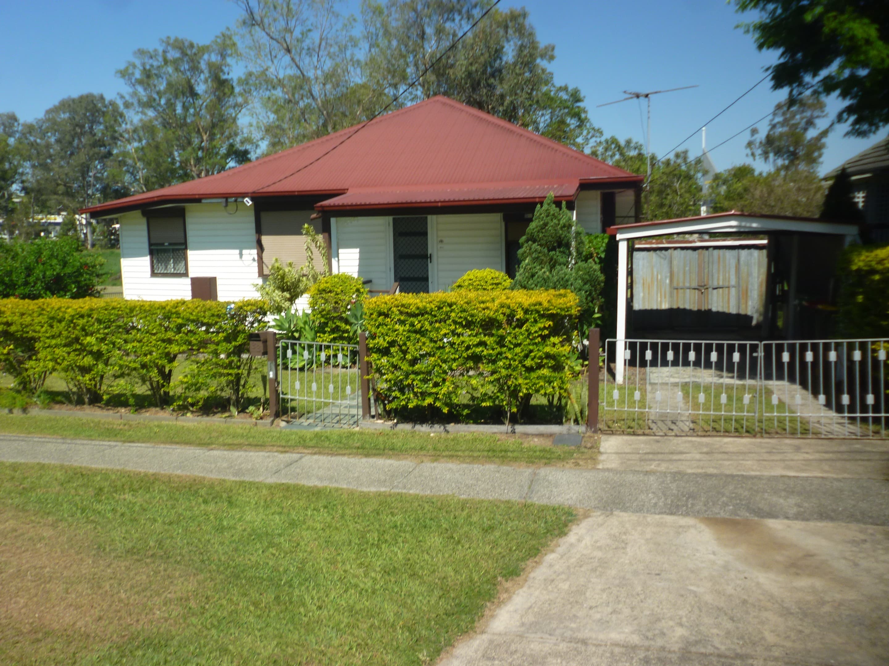 33 Colvin Street, Rocklea — photo 1 of 5