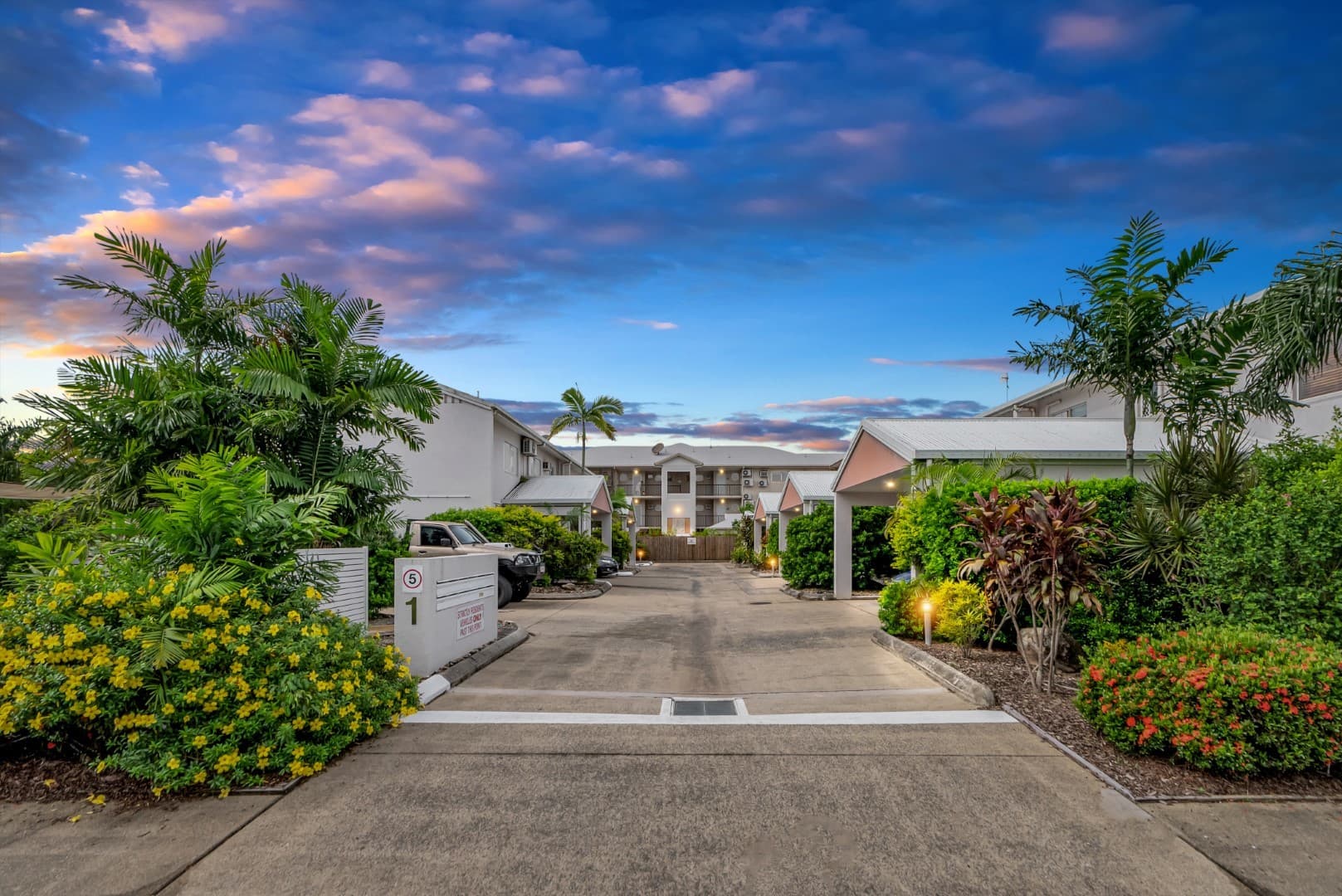 4/1 Grantala Street, Manoora — photo 1 of 5